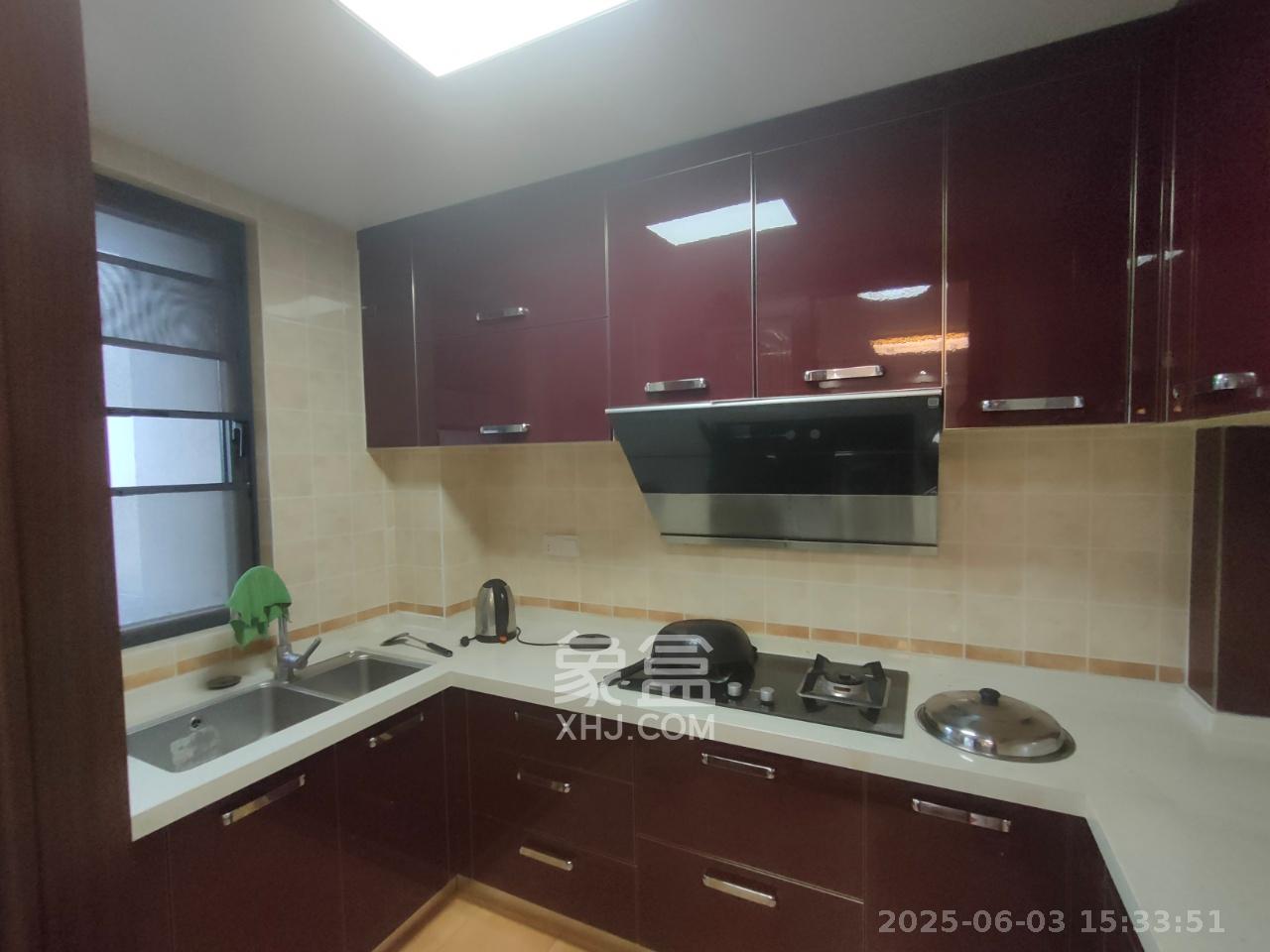 建发中央悦府  3室2厅2卫   4000.00元/月室内图