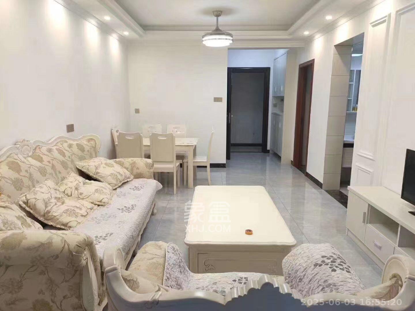 朝正美苑  2室1厅1卫    2300.0元/月室内图