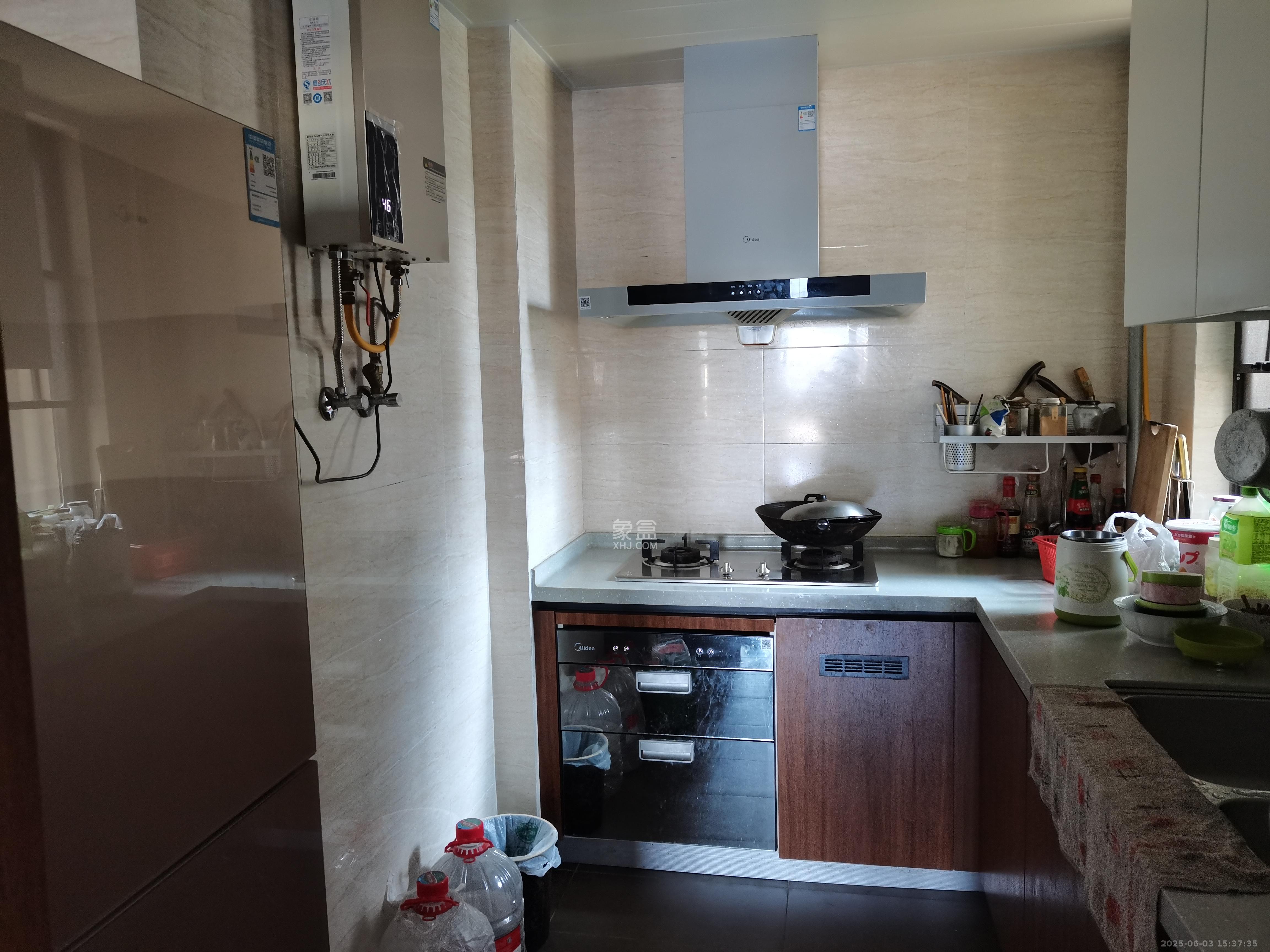 万科里梅溪郡  3室2厅1卫    3500.0元/月室内图