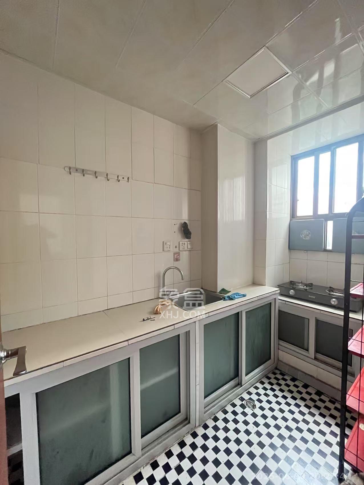 中南石油局宿舍  3室2厅1卫   2800.00元/月室内图