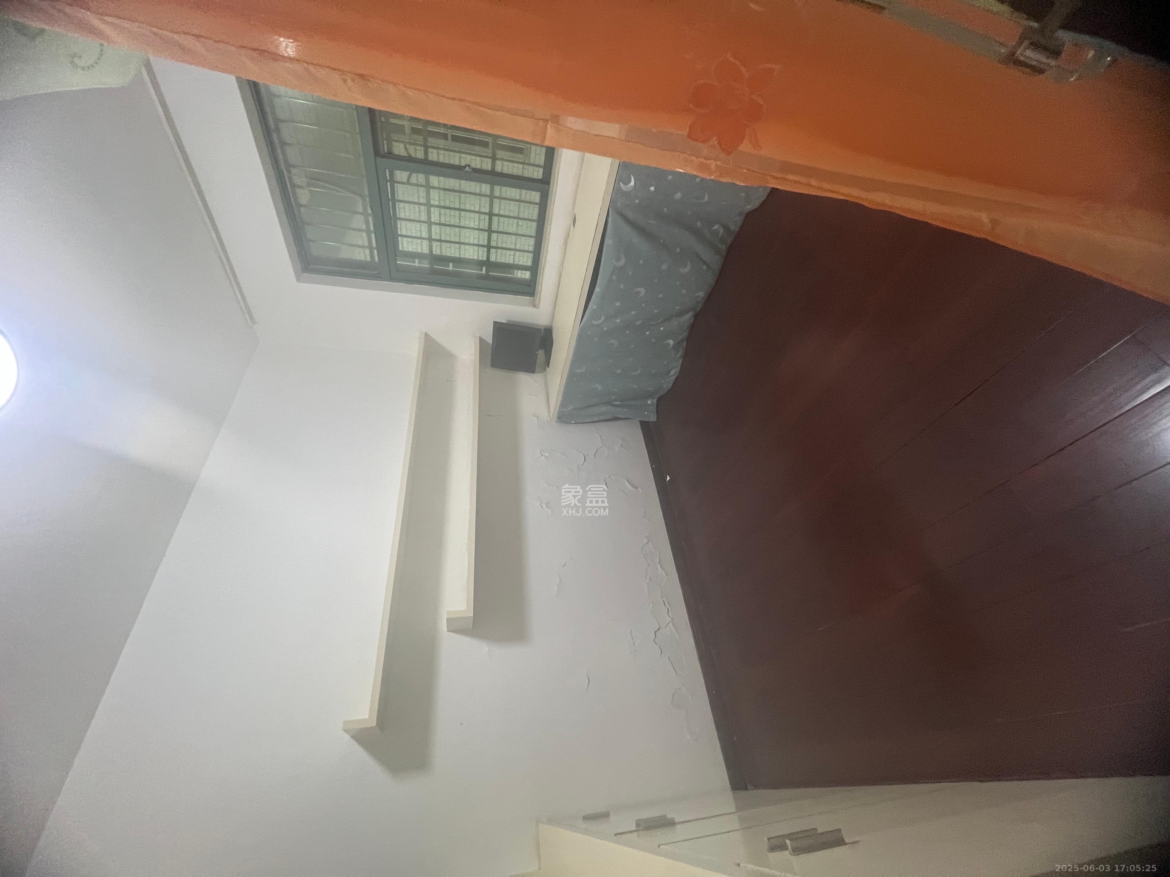 柠檬丽都 4室2厅1卫 2400.0元/月 柠檬丽都 4室2厅1卫 2400.0元/月室内图