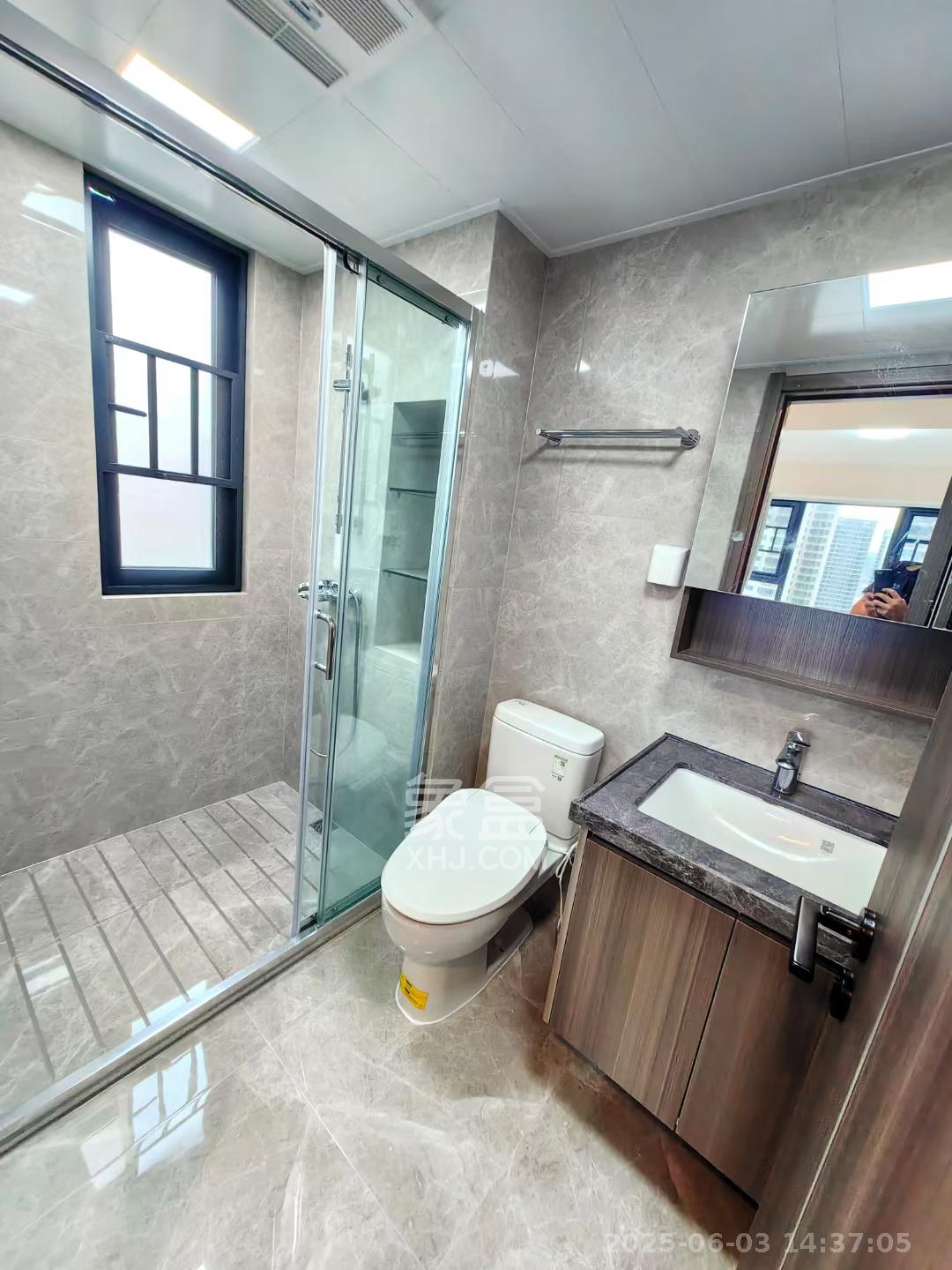 中海阅溪府  4室2厅2卫   3600.00元/月室内图