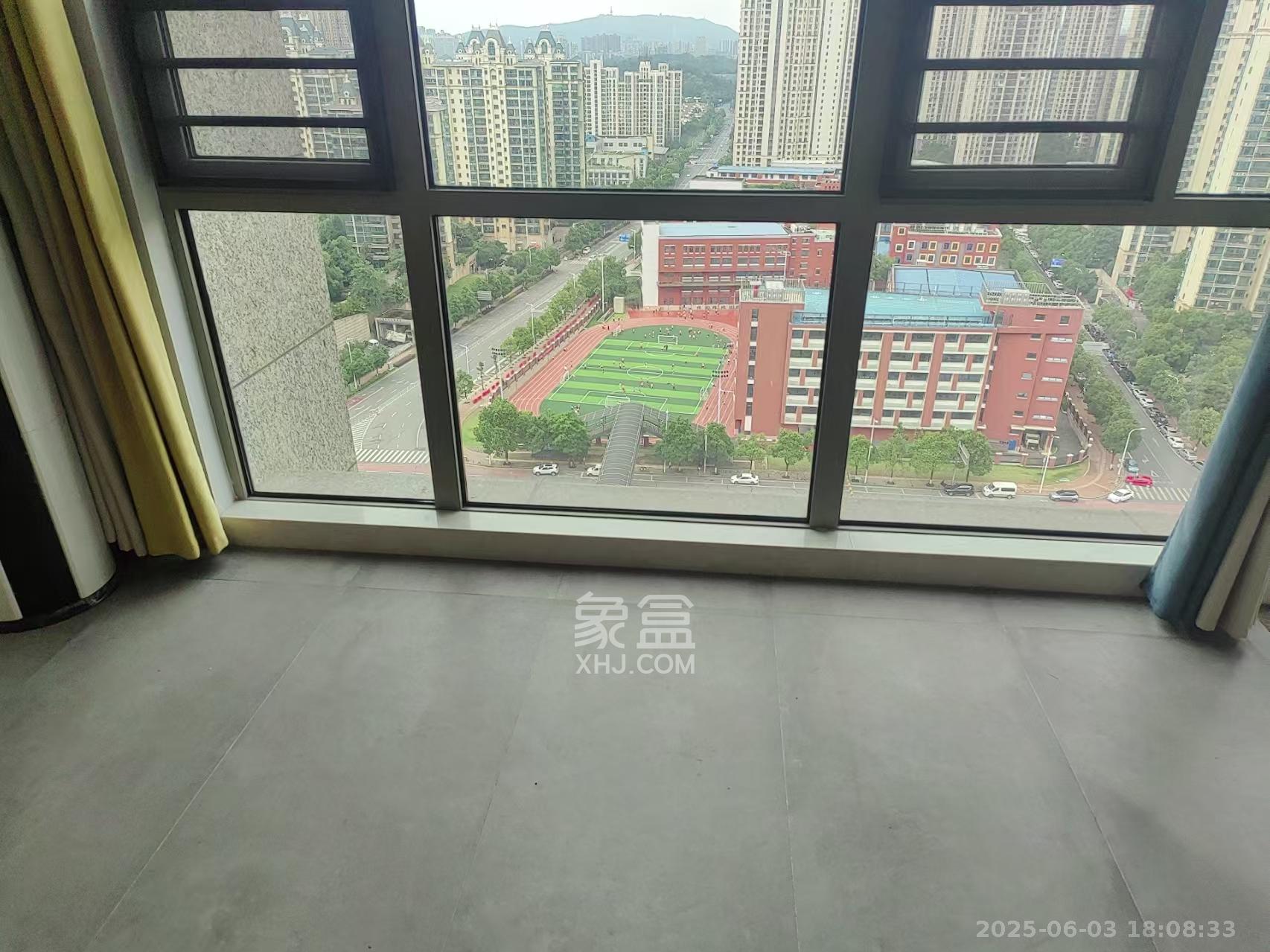 万象府台  3室2厅2卫   4500.00元/月室内图