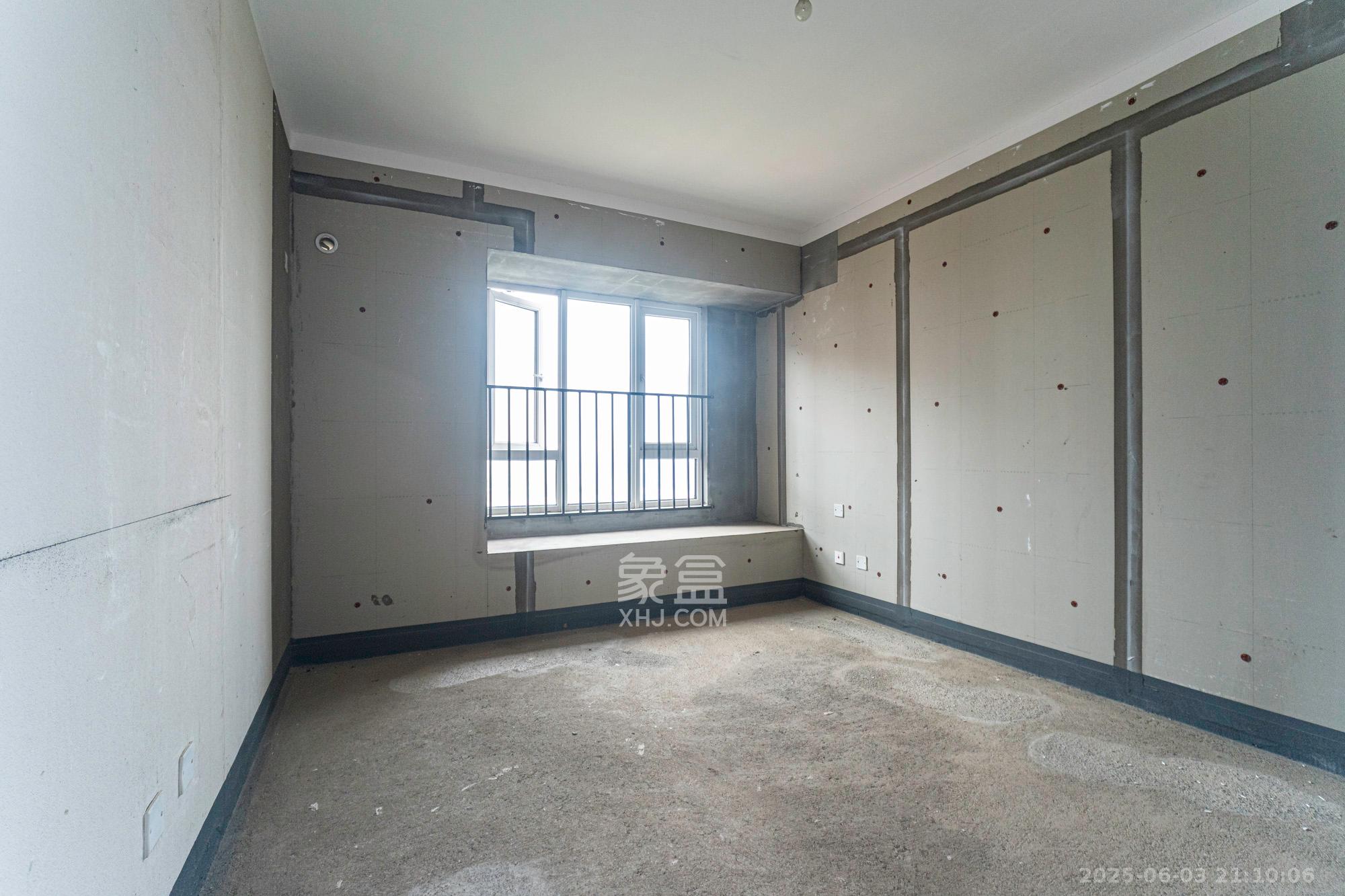 金地艺境  3室2厅2卫    69.8万 金地艺境  3室2厅2卫    69.8万卧室