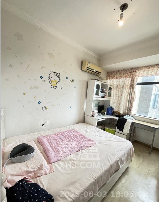 湘水熙园 4室2厅2卫 3280.0元/月 湘水熙园 4室2厅2卫 3280.0元/月室内图