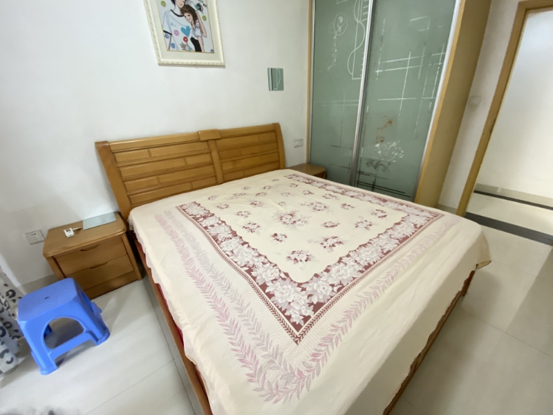 山水华庭  3室0厅0卫   2300.00元/月户型图