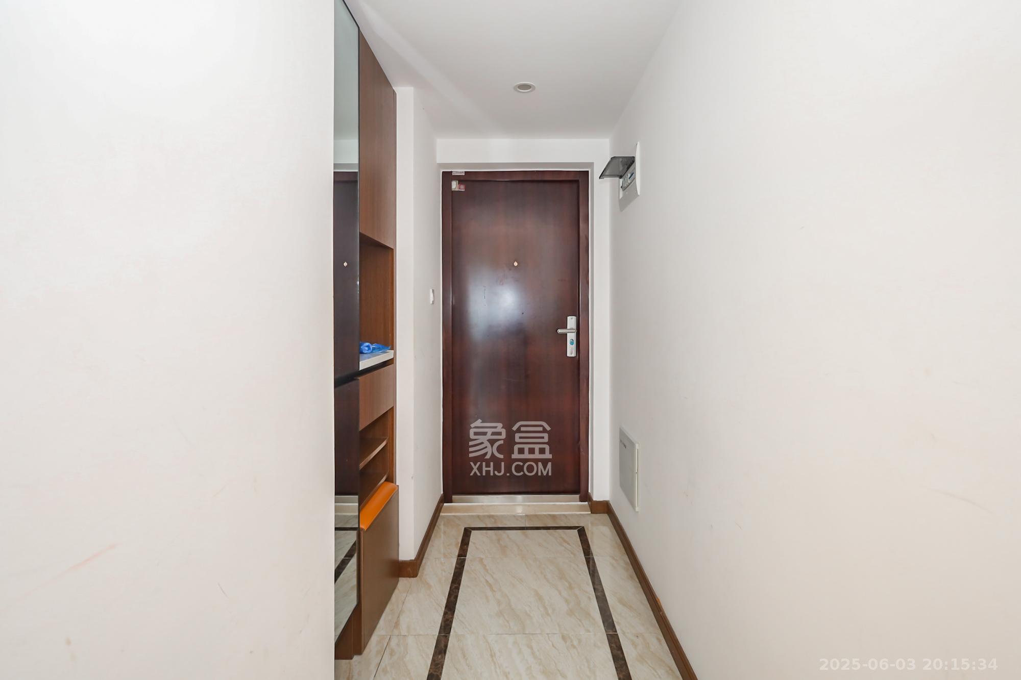 万科里金域国际 3室2厅1卫 168.0万 万科里金域国际 3室2厅1卫 168.0万其他