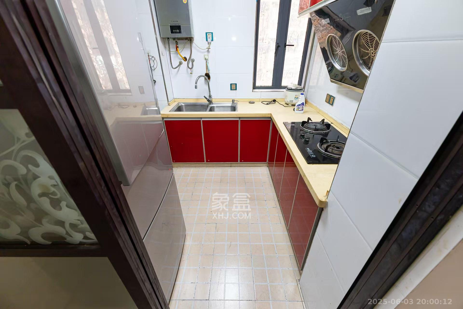 Cross尚公馆  3室2厅1卫    1800.0元/月 Cross尚公馆  3室2厅1卫    1800.0元/月室内图