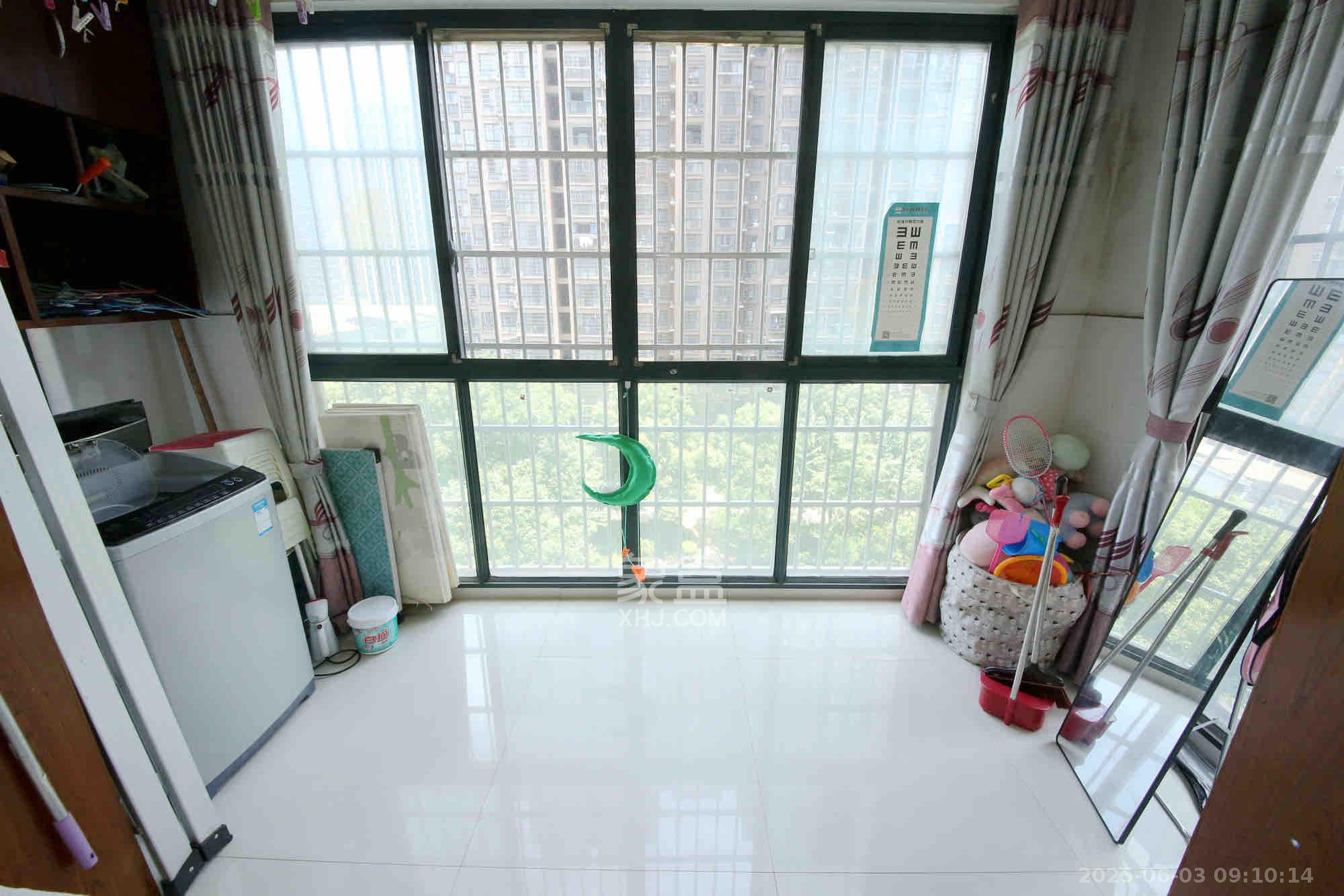 鑫科明珠  3室2厅2卫    2700.0元/月室内图