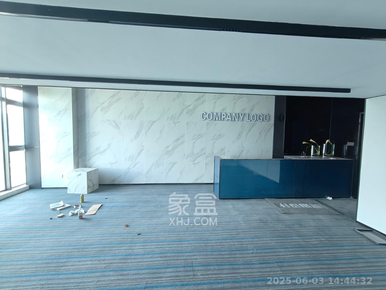 绿地V岛 2室1厅1卫 4000.0元/月 绿地V岛 2室1厅1卫 4000.0元/月室内图