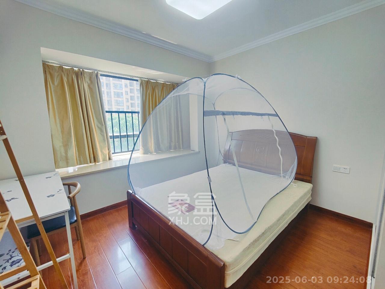 中建芙蓉嘉苑  2室2厅1卫   2200.00元/月室内图