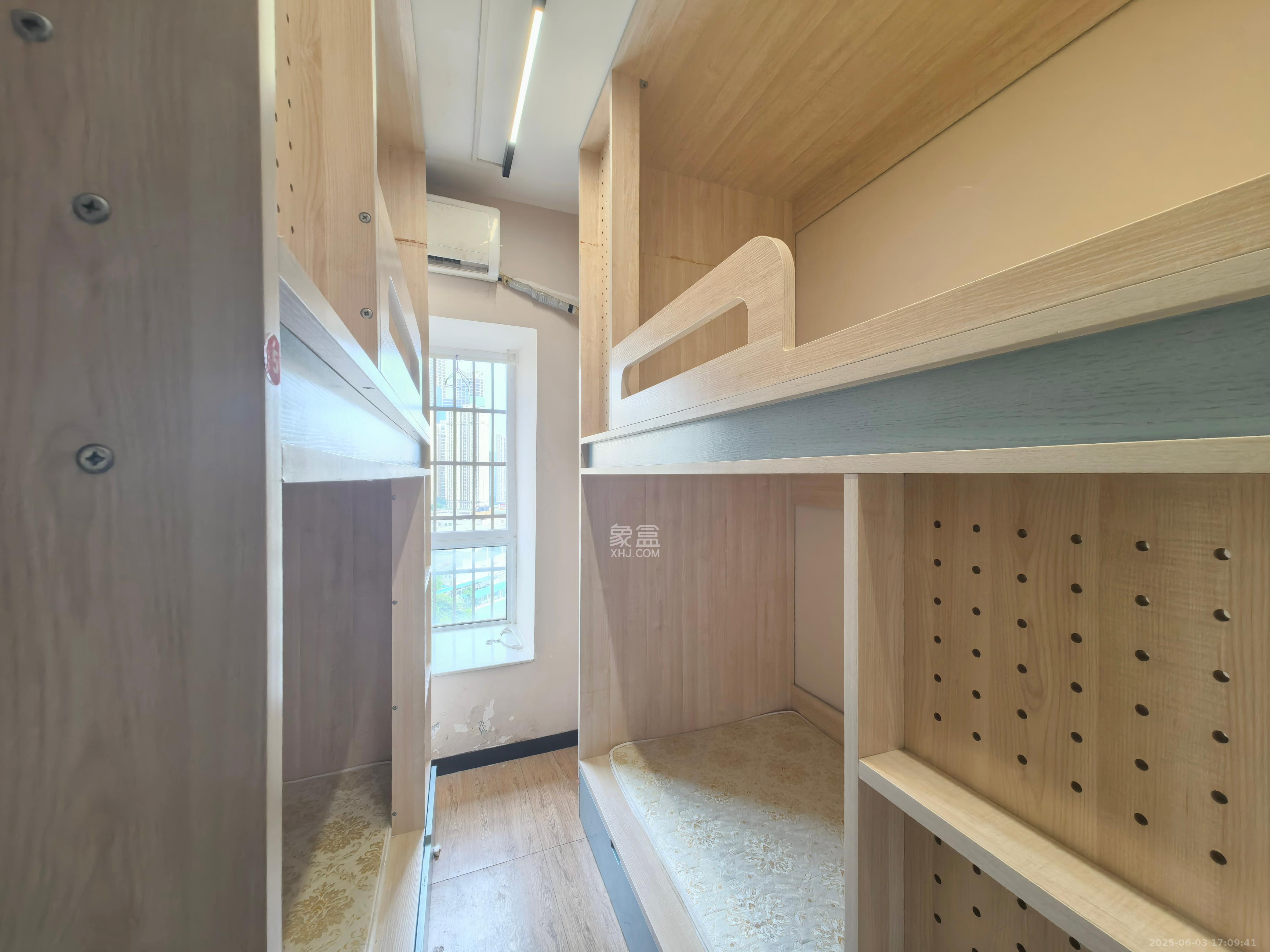 家和苑（原梅溪湖保障性住房一期）  4室2厅2卫   3980.00元/月室内图