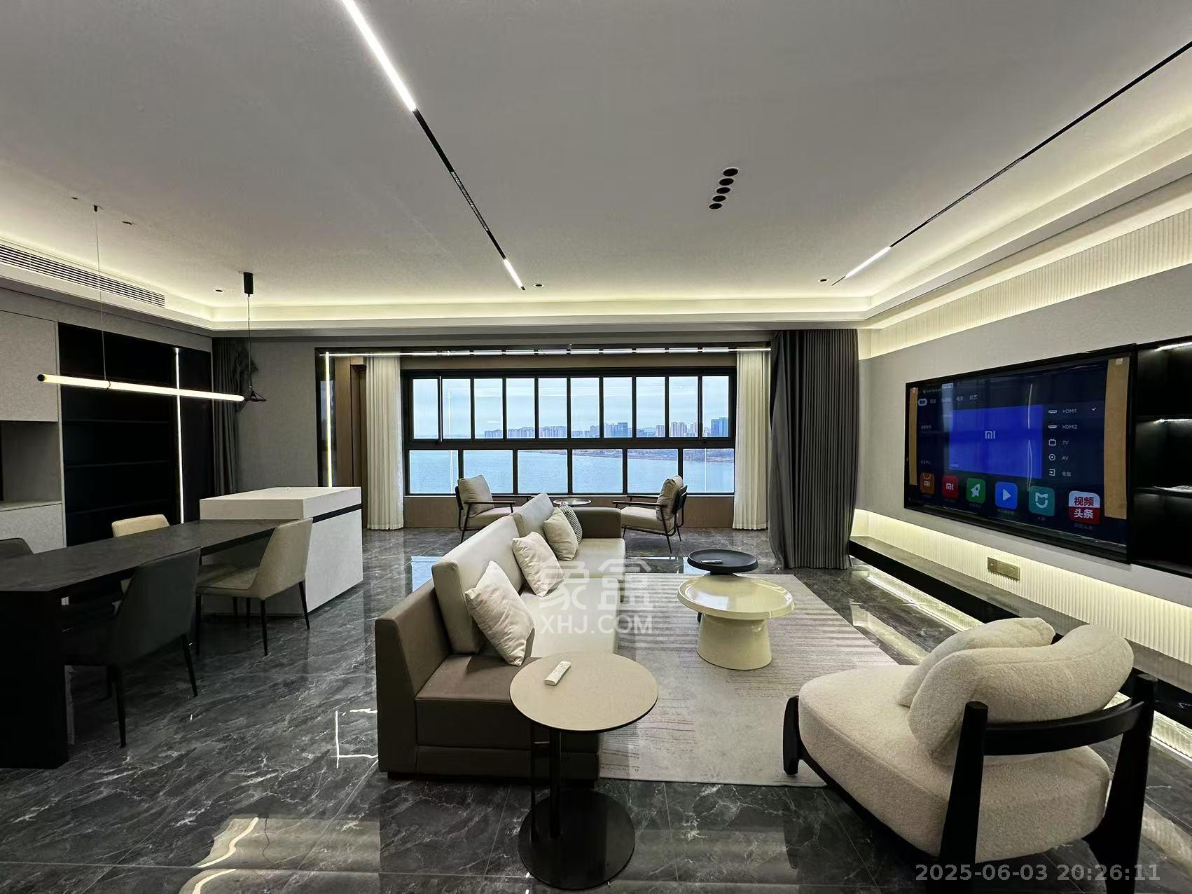 万科紫台  4室2厅2卫    12000.0元/月室内图