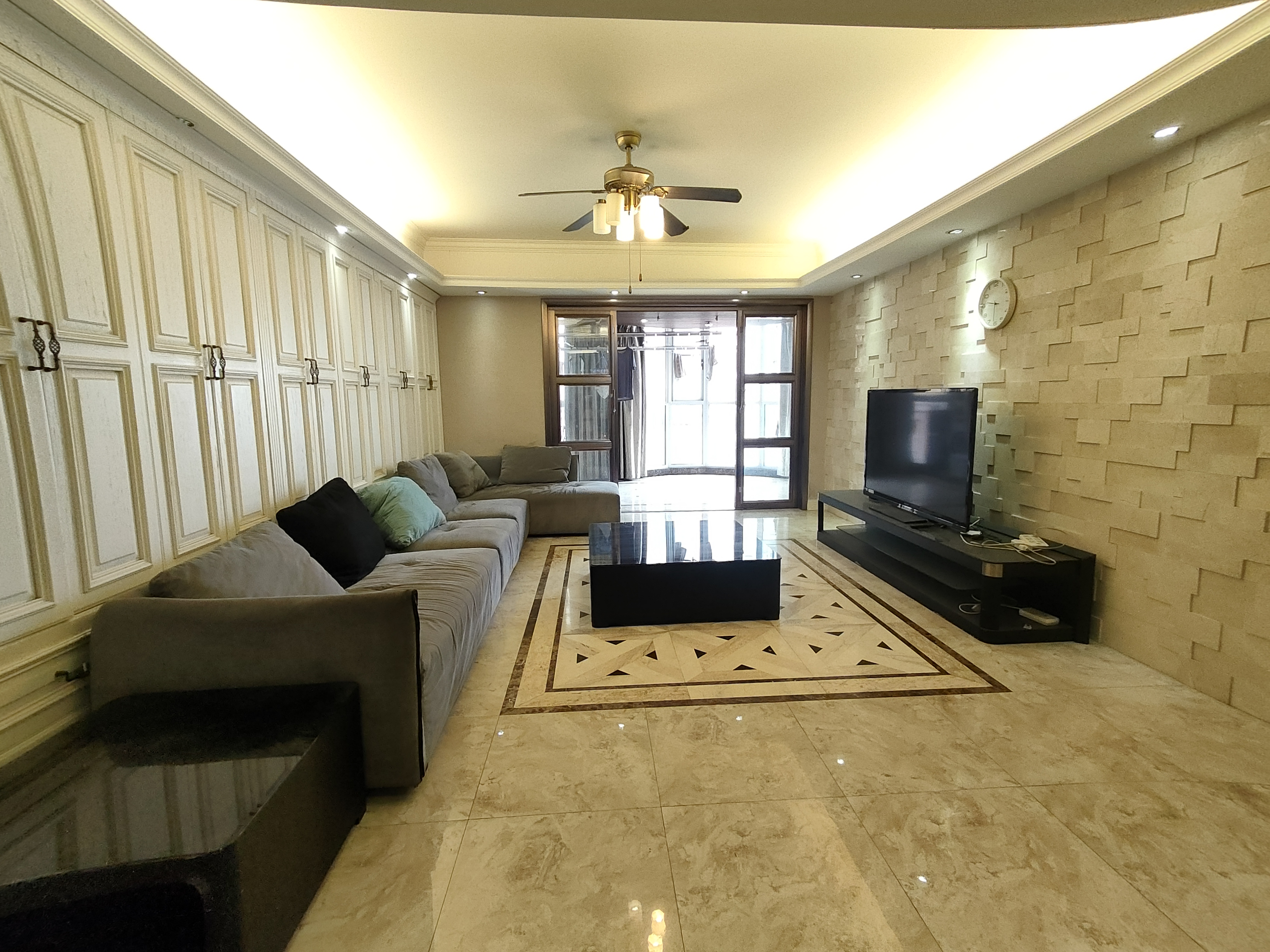 龙泉国际 3室2厅2卫 3000.0元/月 龙泉国际 3室2厅2卫 3000.0元/月室内图