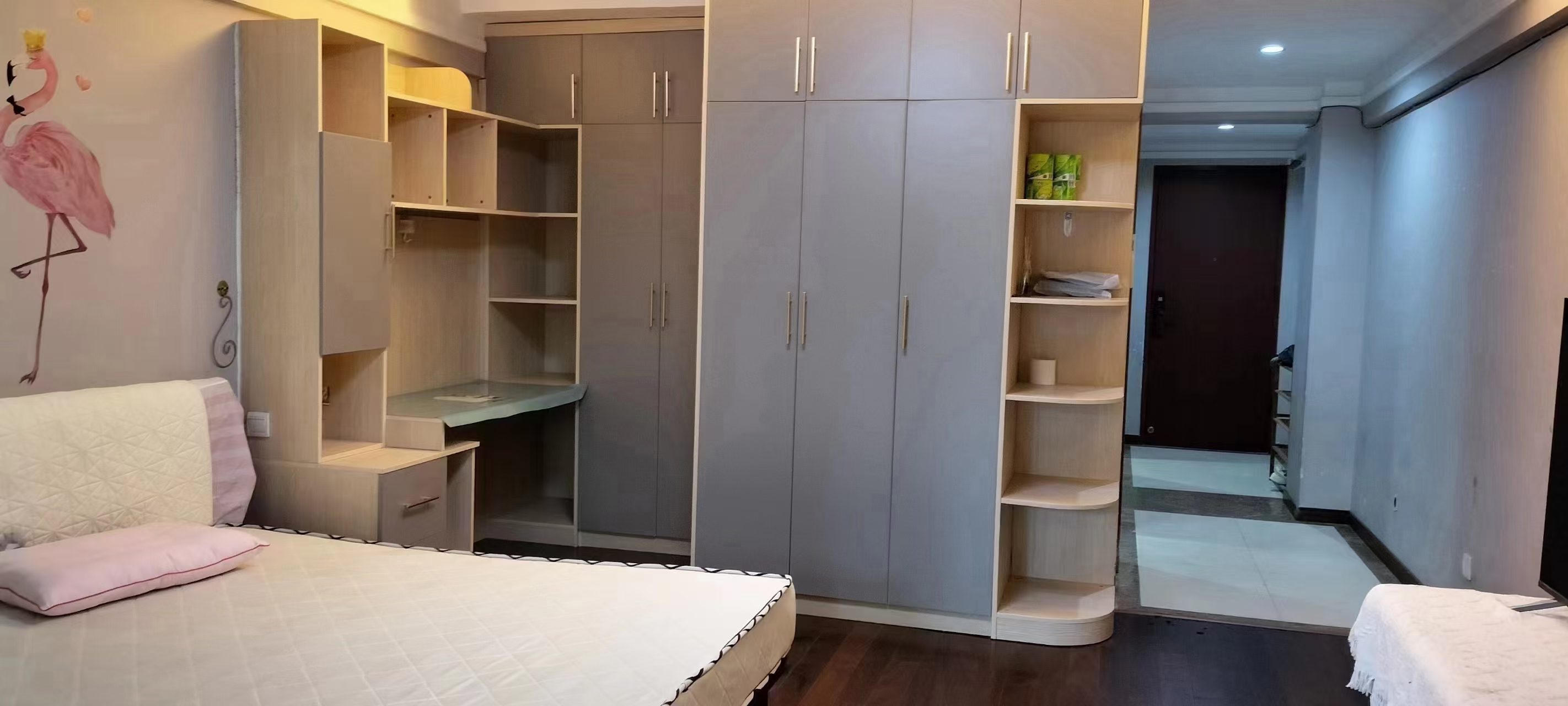 万科浪琴湾 1室1厅1卫 100.0万 万科浪琴湾 1室1厅1卫 100.0万客厅