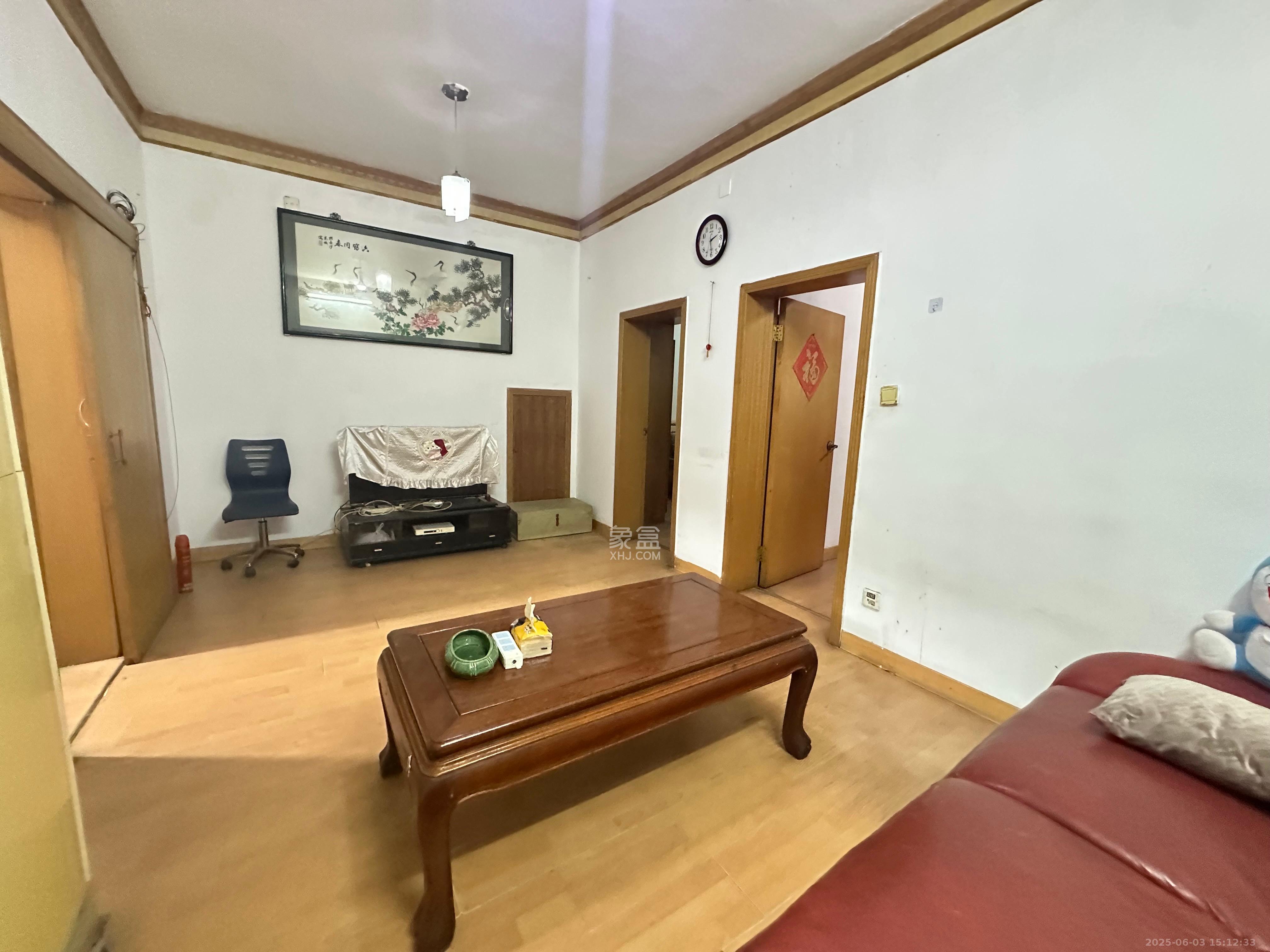 东瓜山二村  2室1厅1卫   1800.00元/月室内图1
