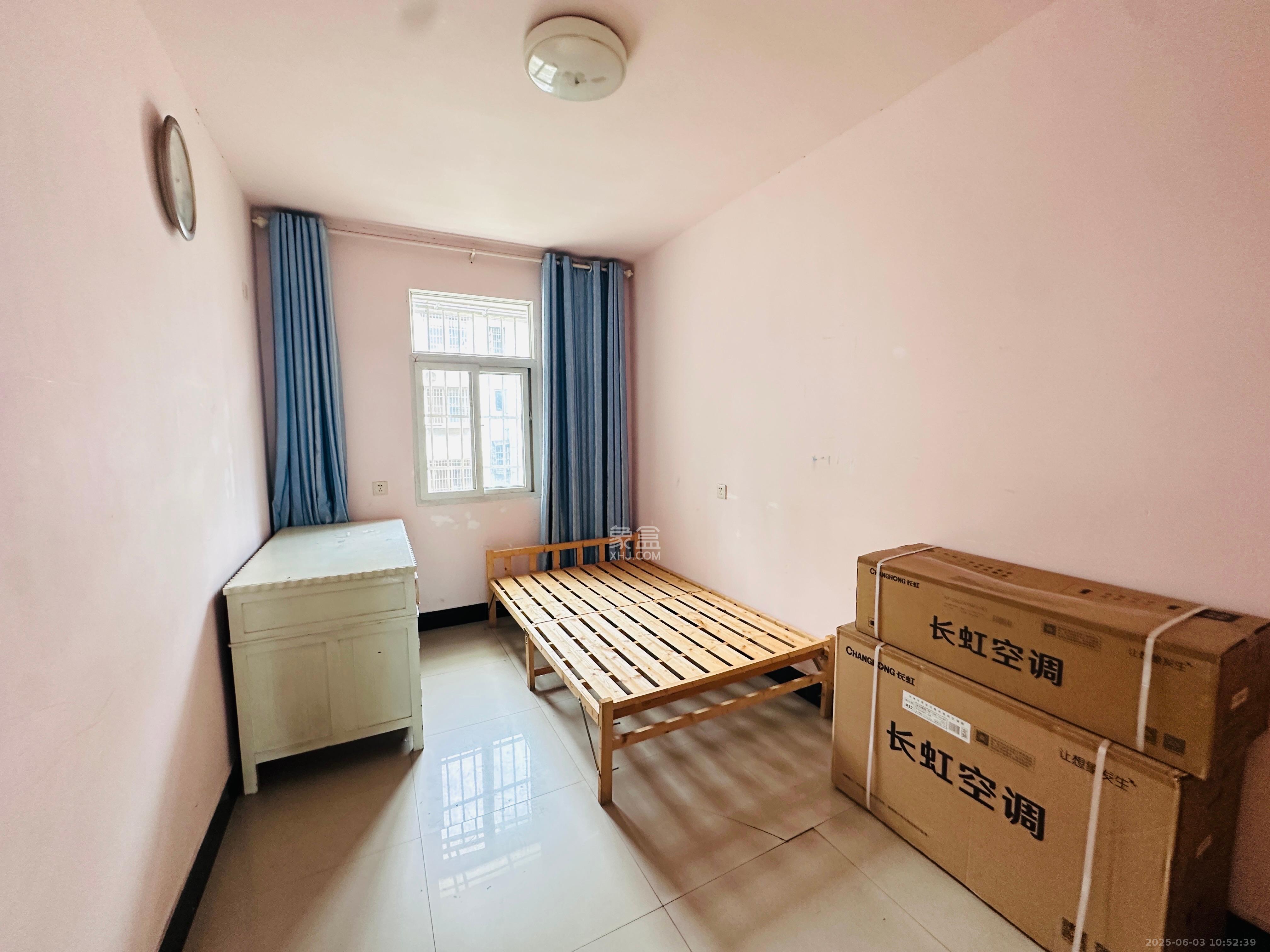 铝厂宿舍 2室1厅1卫 1000.0元/月 铝厂宿舍 2室1厅1卫 1000.0元/月室内图