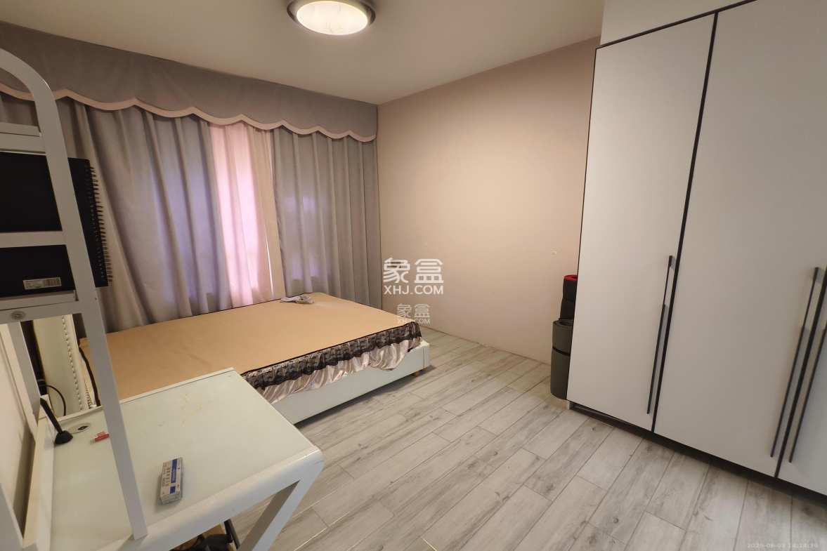 卓越浅水湾 3室2厅1卫 3200.0元/月 卓越浅水湾 3室2厅1卫 3200.0元/月室内图