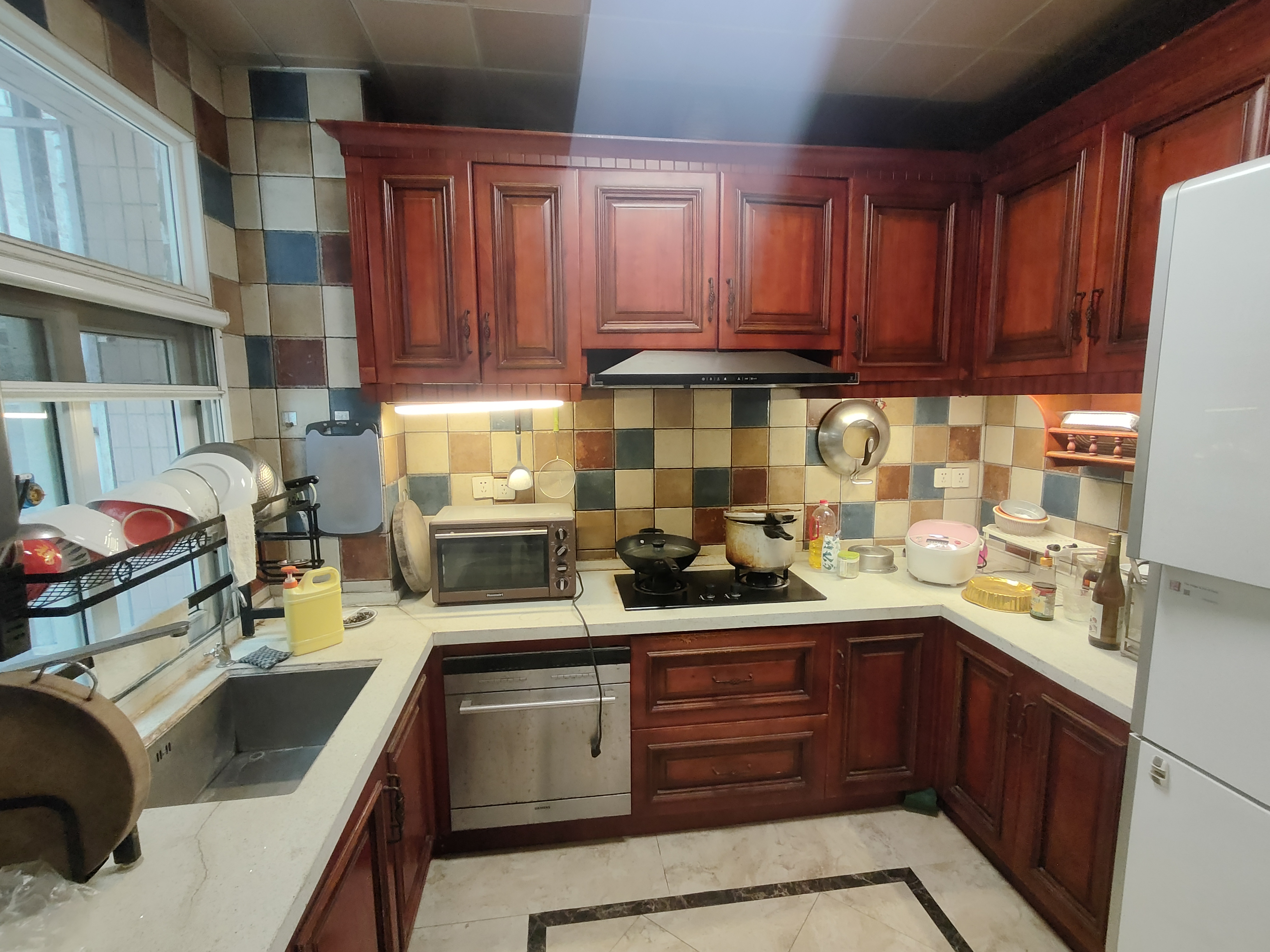 龙泉国际 3室2厅2卫 3000.0元/月 龙泉国际 3室2厅2卫 3000.0元/月室内图