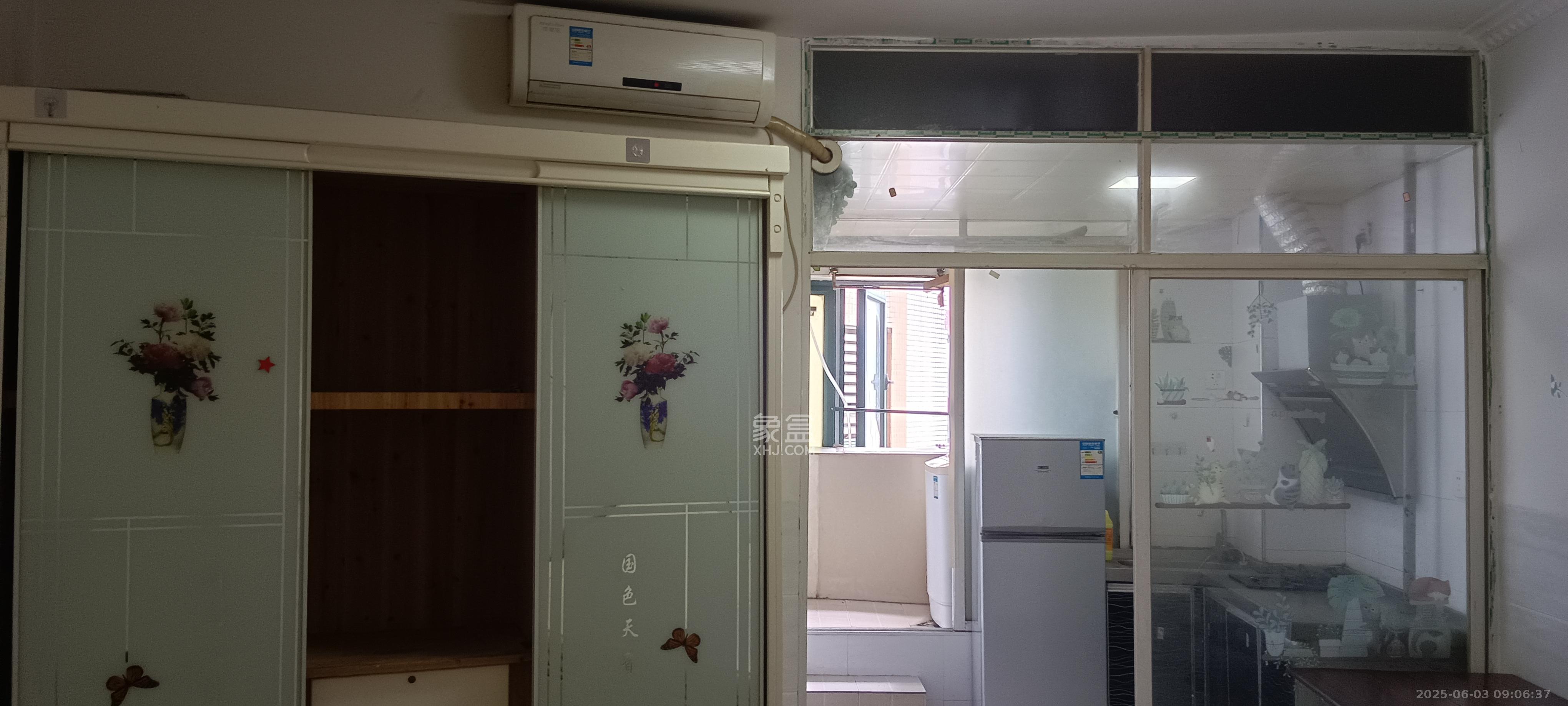 湖韵佳苑  1室0厅1卫   1050.00元/月室内图