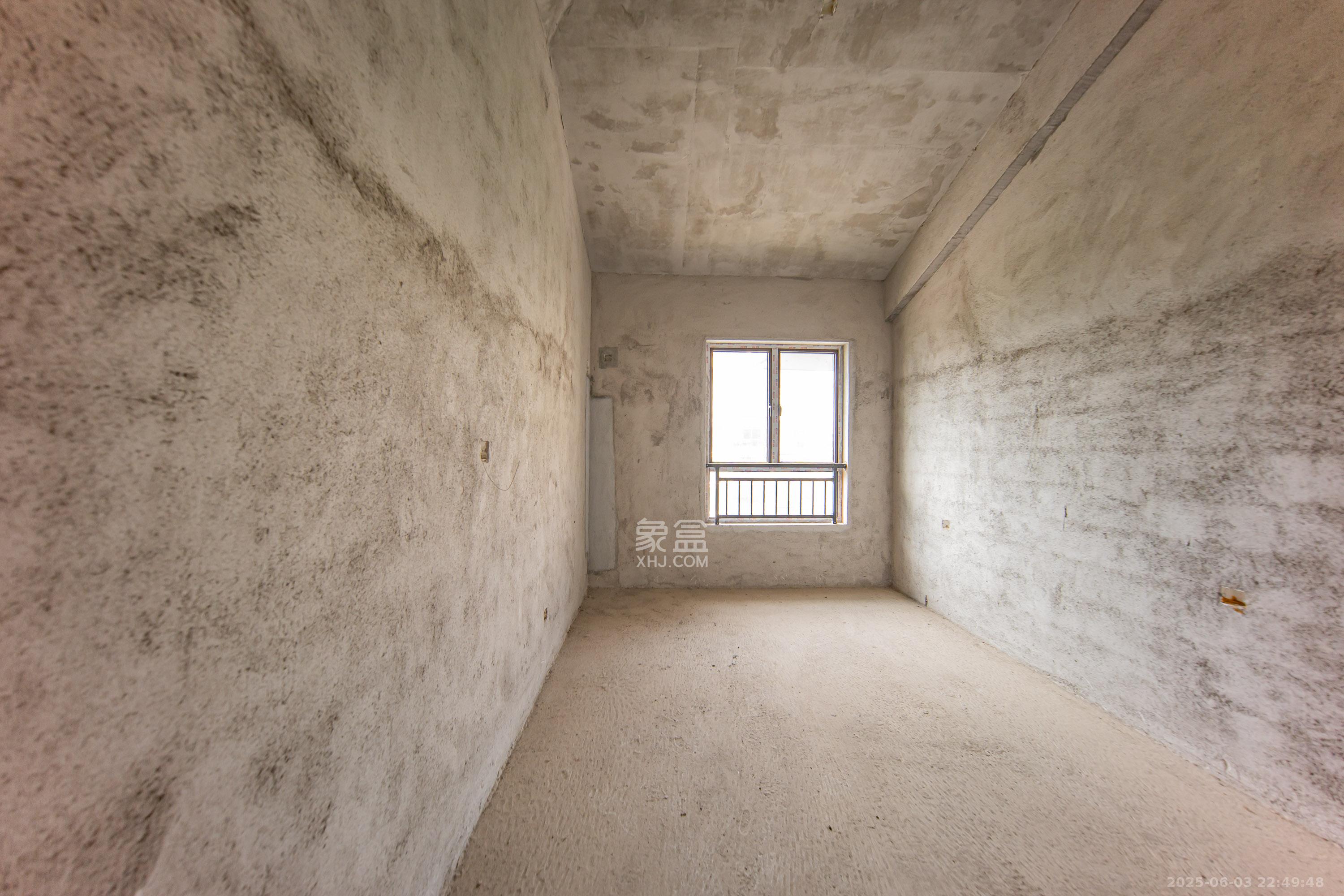 江山帝景雅墅(普罗旺斯)  7室2厅4卫    395.0万 江山帝景雅墅(普罗旺斯)  7室2厅4卫    395.0万卧室