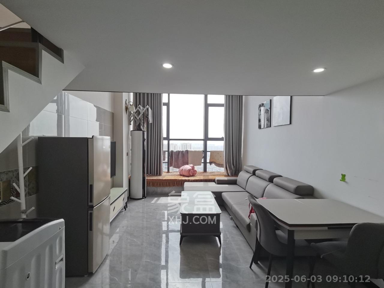 裕天国际商汇中心  1室1厅1卫    2200.0元/月室内图