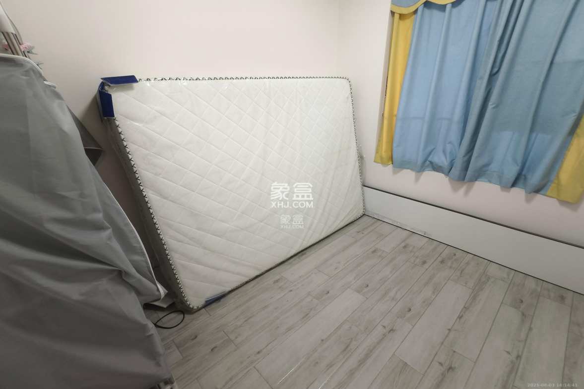 卓越浅水湾 3室2厅1卫 3200.0元/月 卓越浅水湾 3室2厅1卫 3200.0元/月室内图