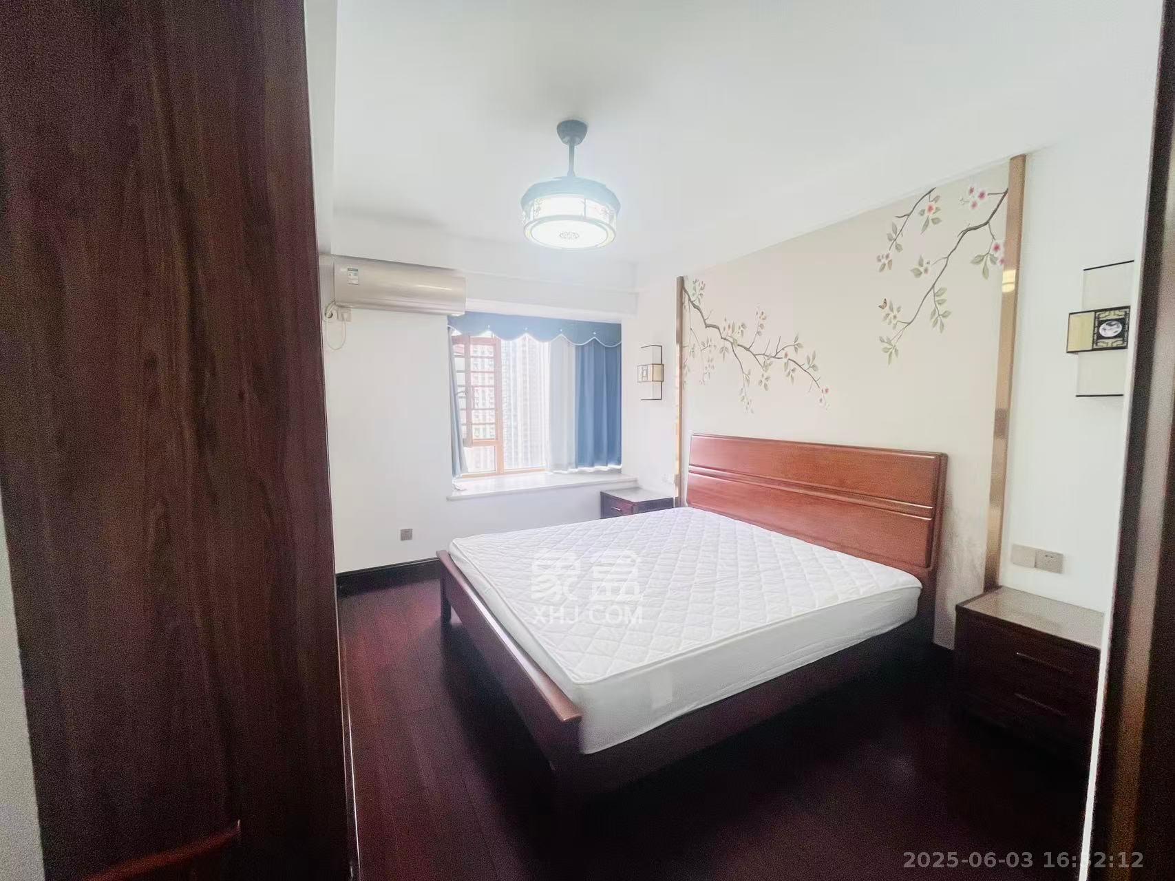 万达华府  3室2厅2卫   2800.00元/月室内图