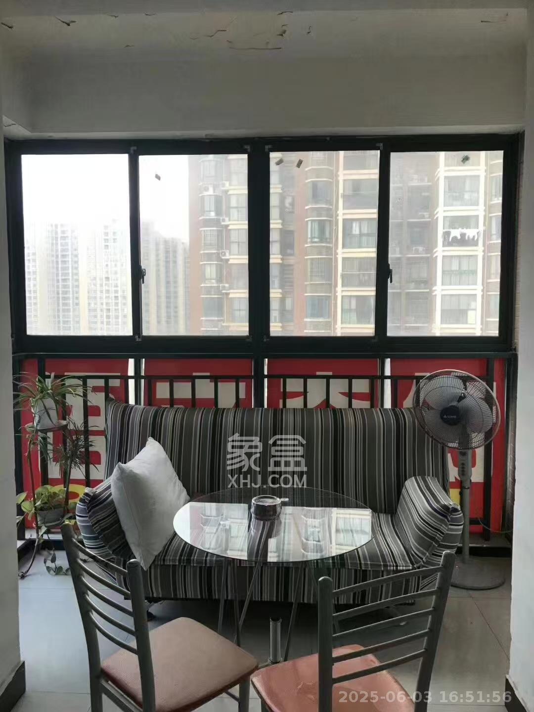 天城湖光山色 4室2厅2卫 3400.0元/月 天城湖光山色 4室2厅2卫 3400.0元/月室内图