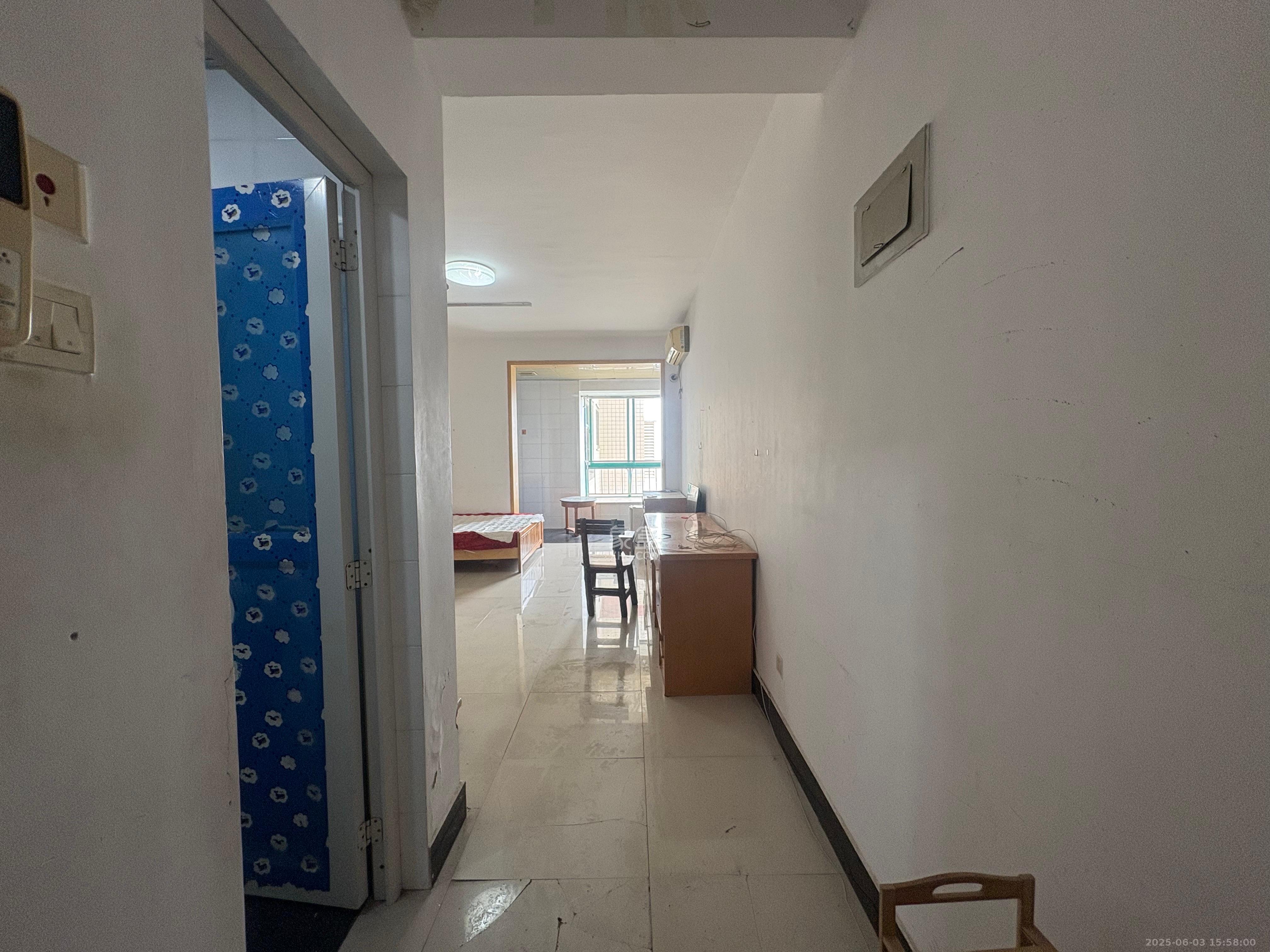 明城公寓 1室1厅1卫 950.0元/月 明城公寓 1室1厅1卫 950.0元/月室内图