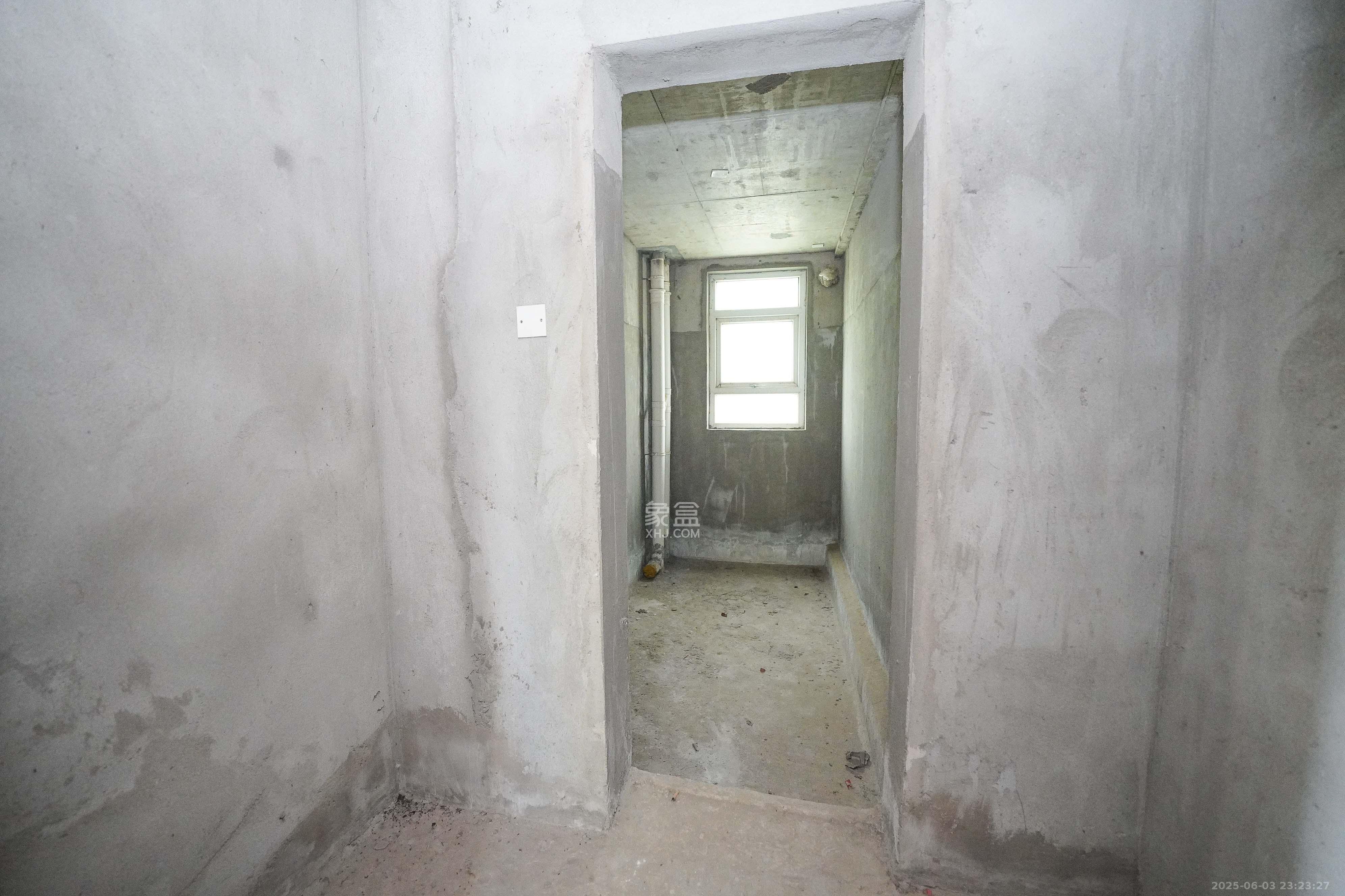 佳兆业君汇上品 3室2厅2卫 55.0万 佳兆业君汇上品 3室2厅2卫 55.0万卫生间