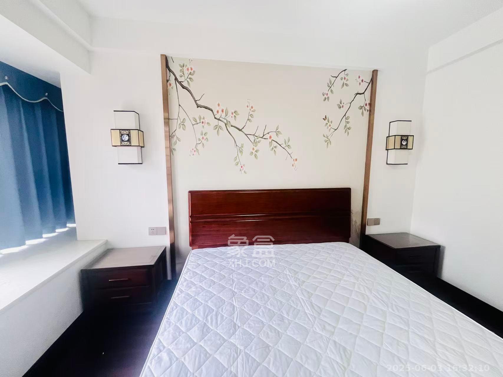 万达华府 3室2厅2卫 2800.0元/月 万达华府 3室2厅2卫 2800.0元/月室内图