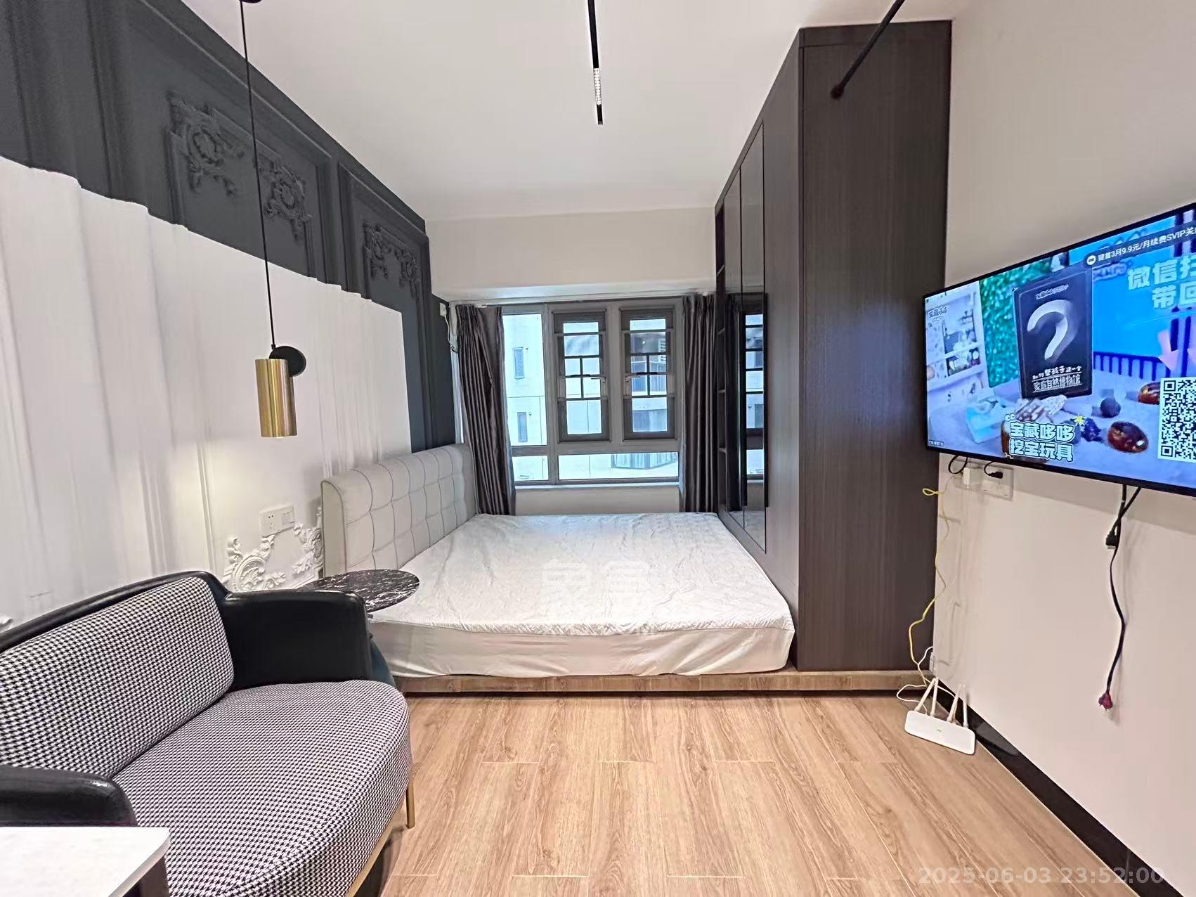 保利天禧EF区 1室1厅1卫 1400.0元/月 保利天禧EF区 1室1厅1卫 1400.0元/月室内图