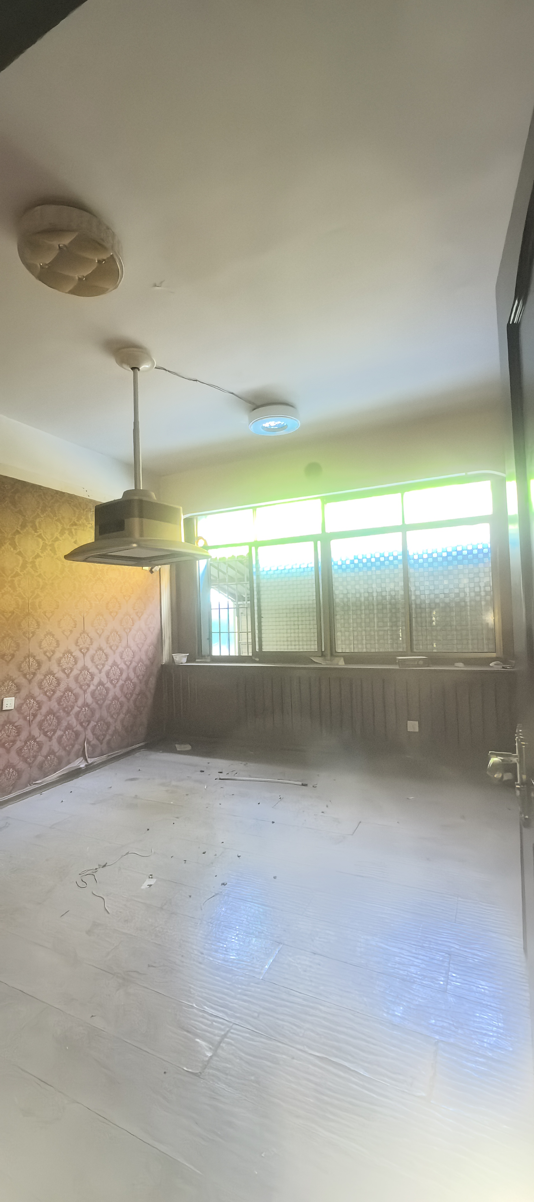 春园公寓   36.17㎡      2280.0元/月室内图