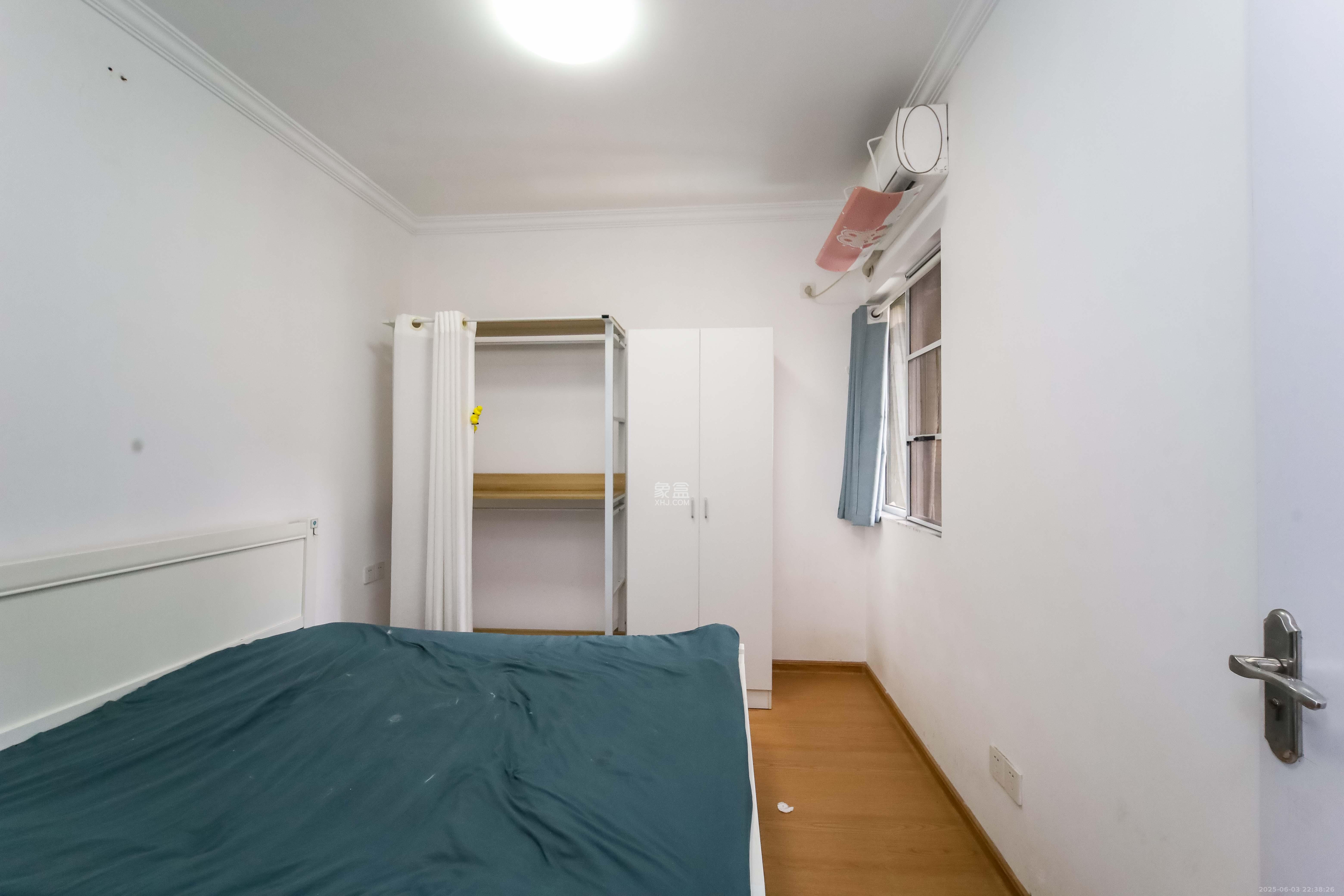 金地格林公馆 3室2厅1卫 86.0万 金地格林公馆 3室2厅1卫 86.0万卧室