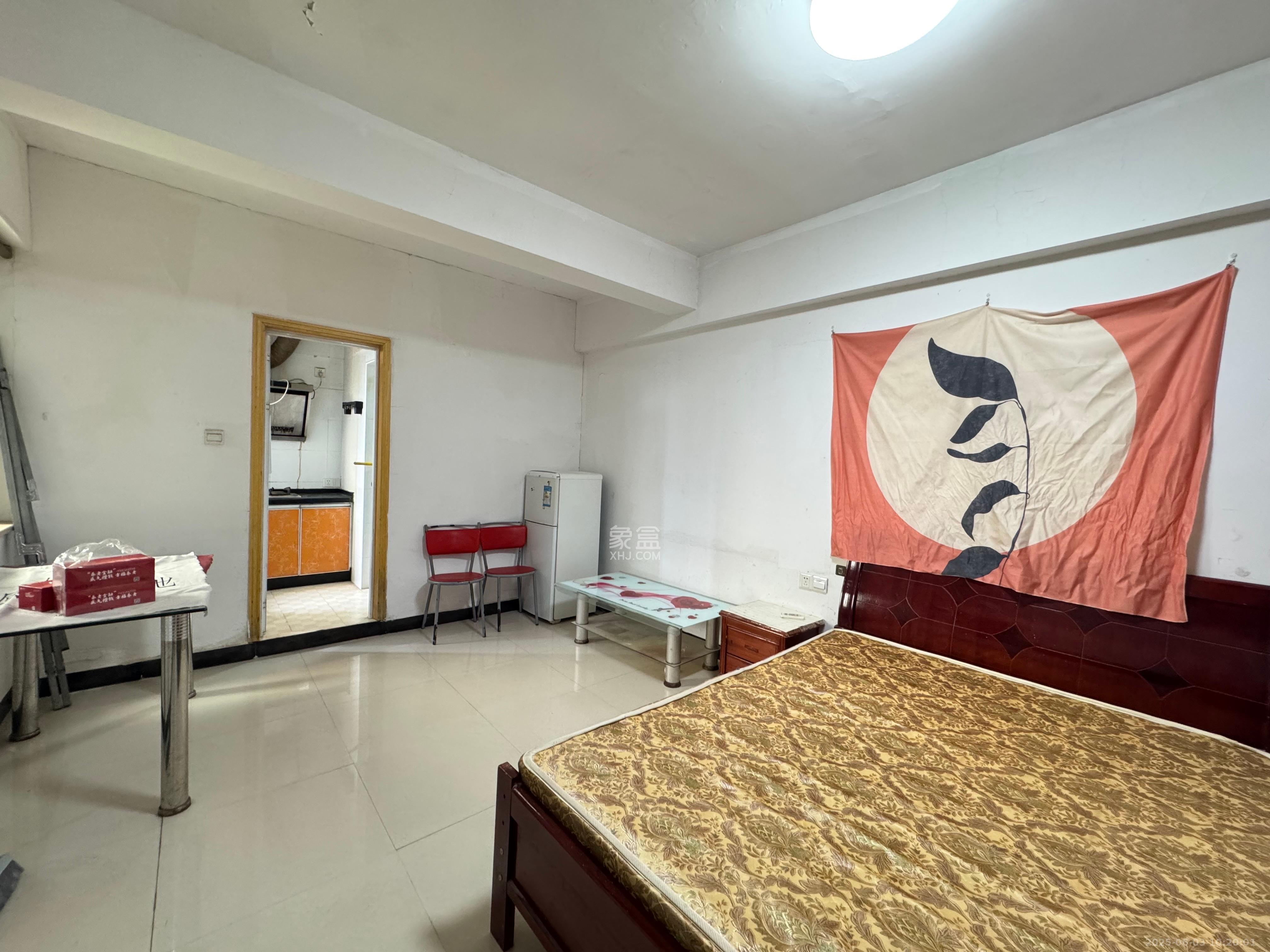 爱都(IDO) 1室1厅1卫 900.0元/月 爱都(IDO) 1室1厅1卫 900.0元/月室内图