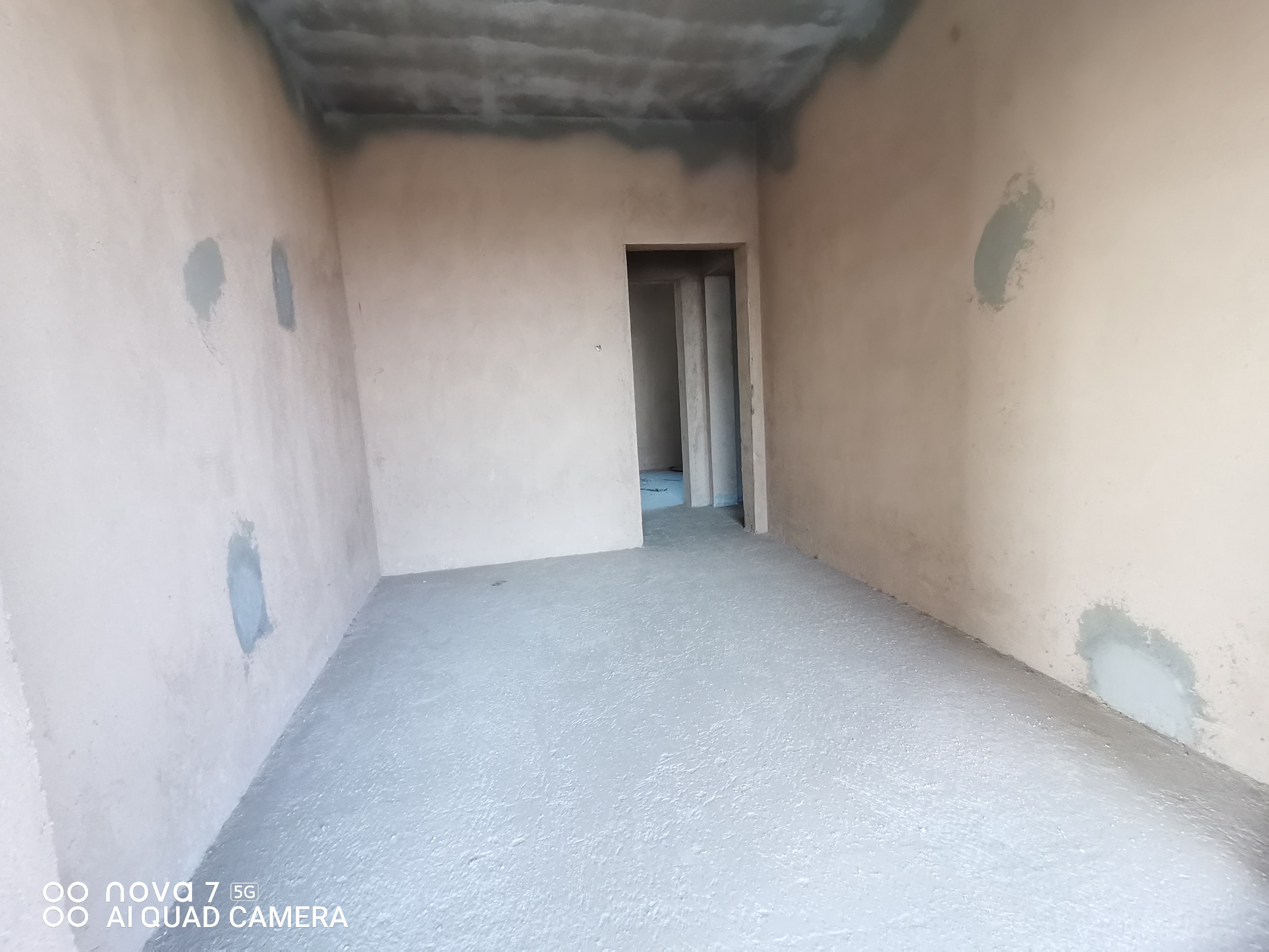 万顺康庭 3室2厅2卫 53.8万 万顺康庭 3室2厅2卫 53.8万客厅