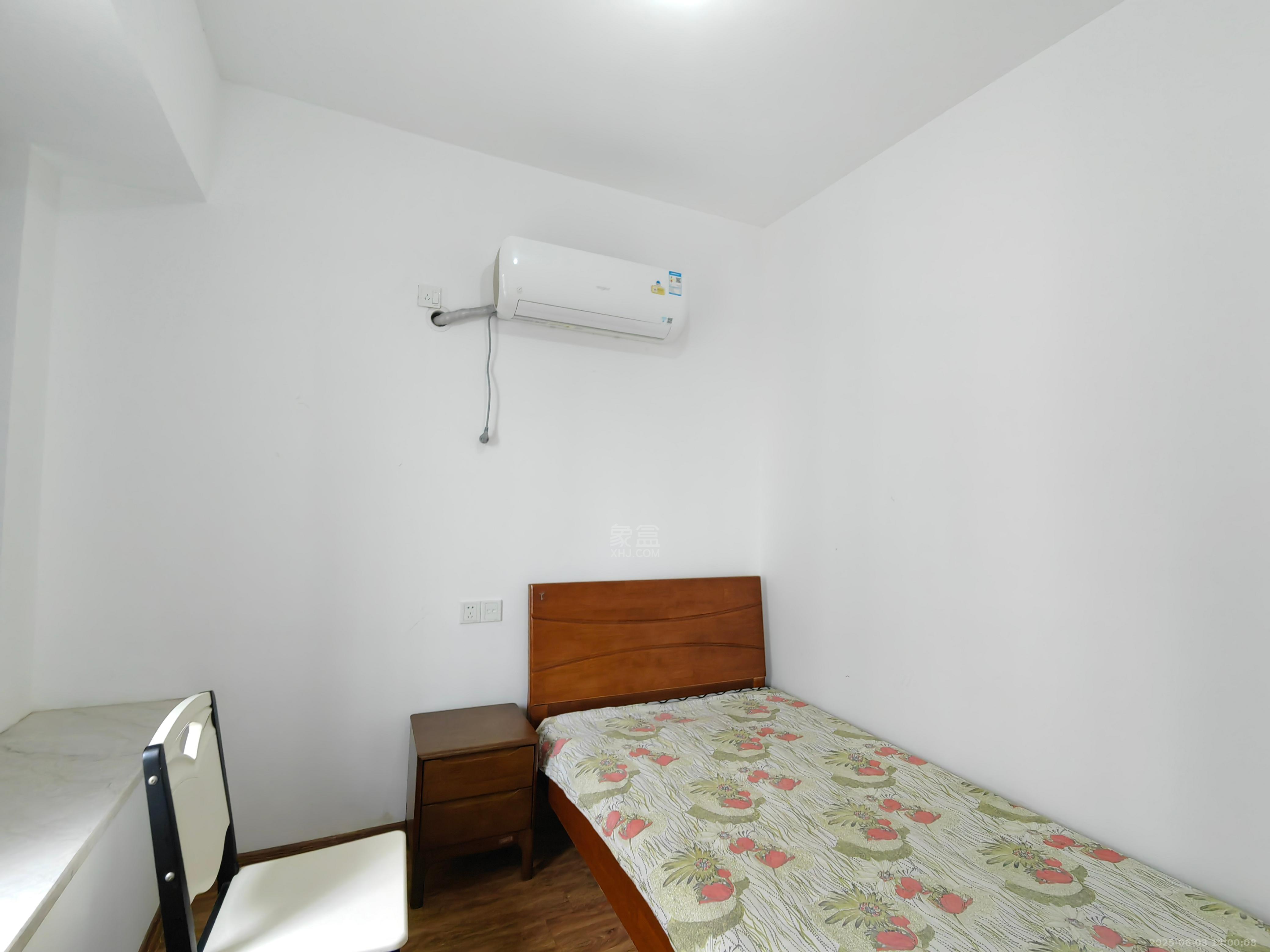 碧桂园 3室2厅1卫 1700.0元/月 碧桂园 3室2厅1卫 1700.0元/月室内图