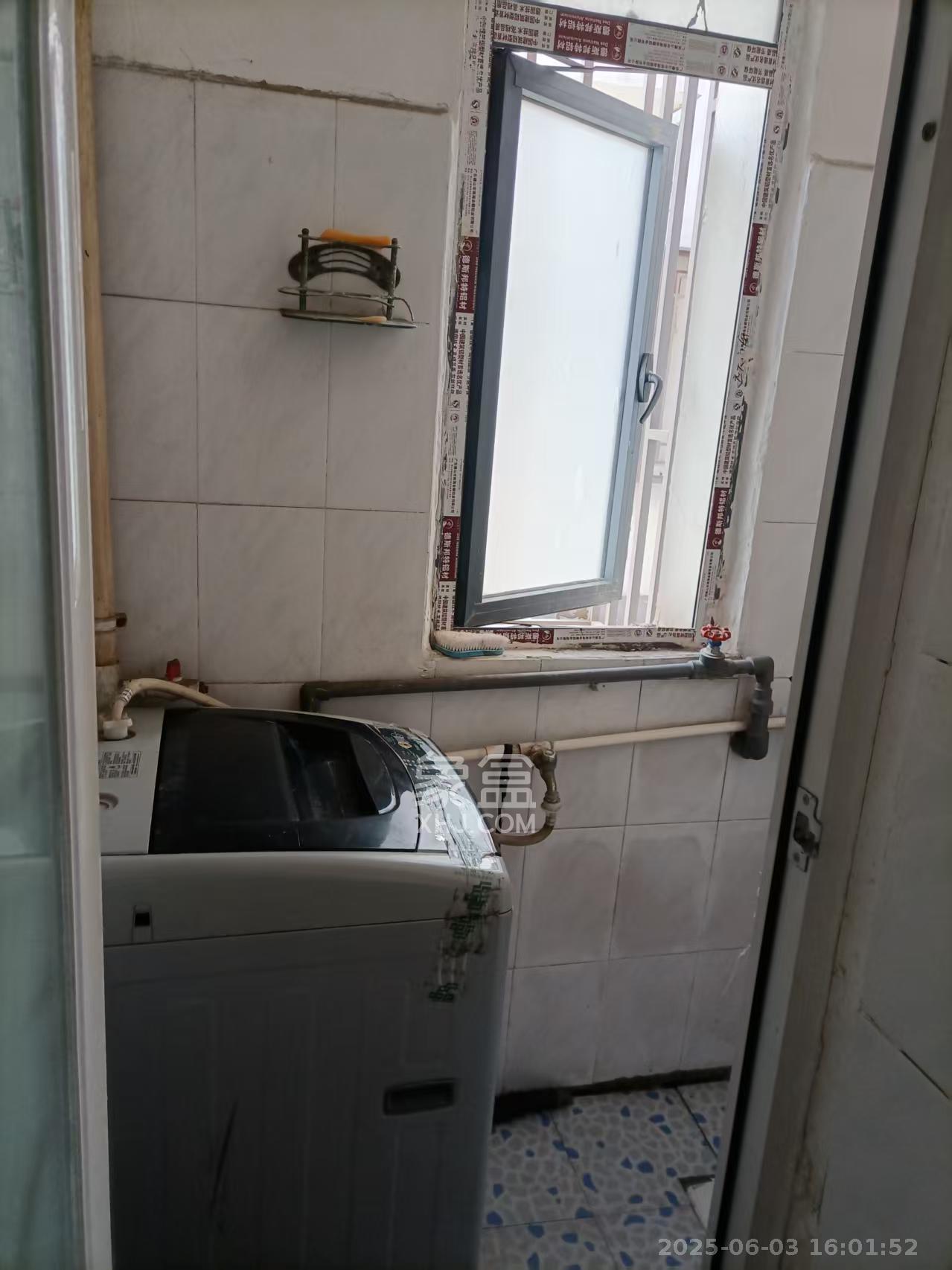 文庙坪小区 2室1厅1卫 1100.0元/月 文庙坪小区 2室1厅1卫 1100.0元/月室内图