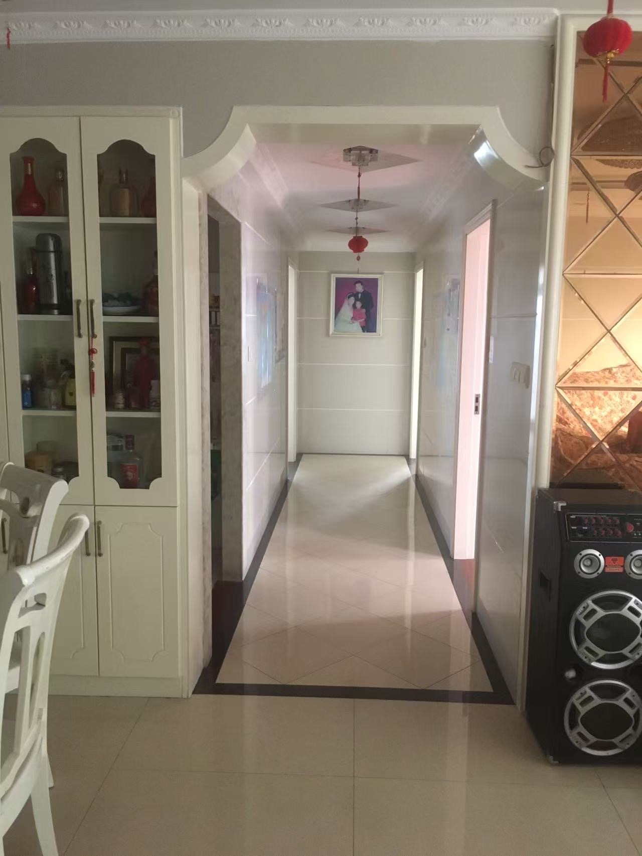 星海名都 4室2厅2卫 77.8万 星海名都 4室2厅2卫 77.8万客厅