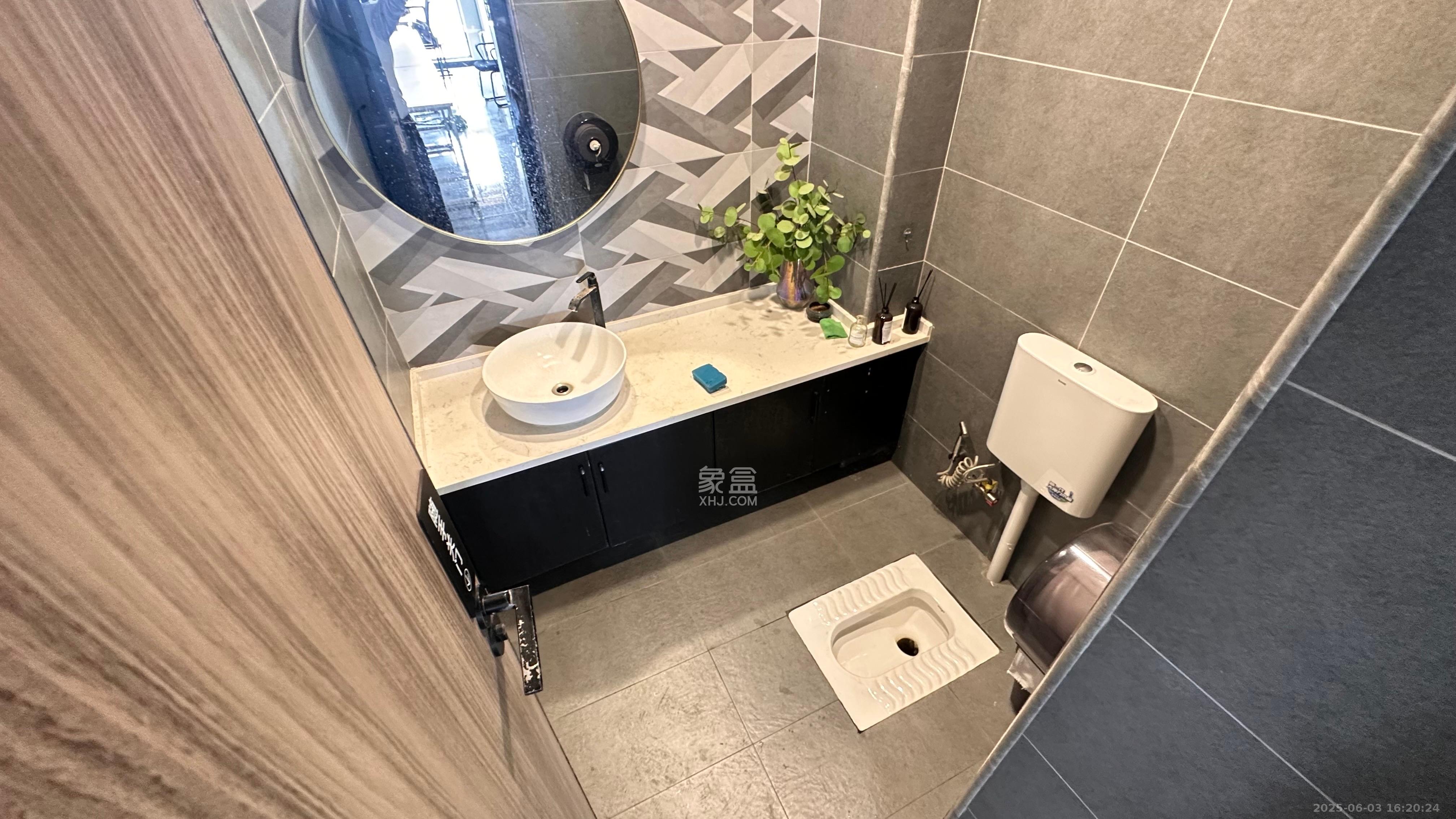 明发国际城 2室2厅2卫 6000.0元/月 明发国际城 2室2厅2卫 6000.0元/月室内图