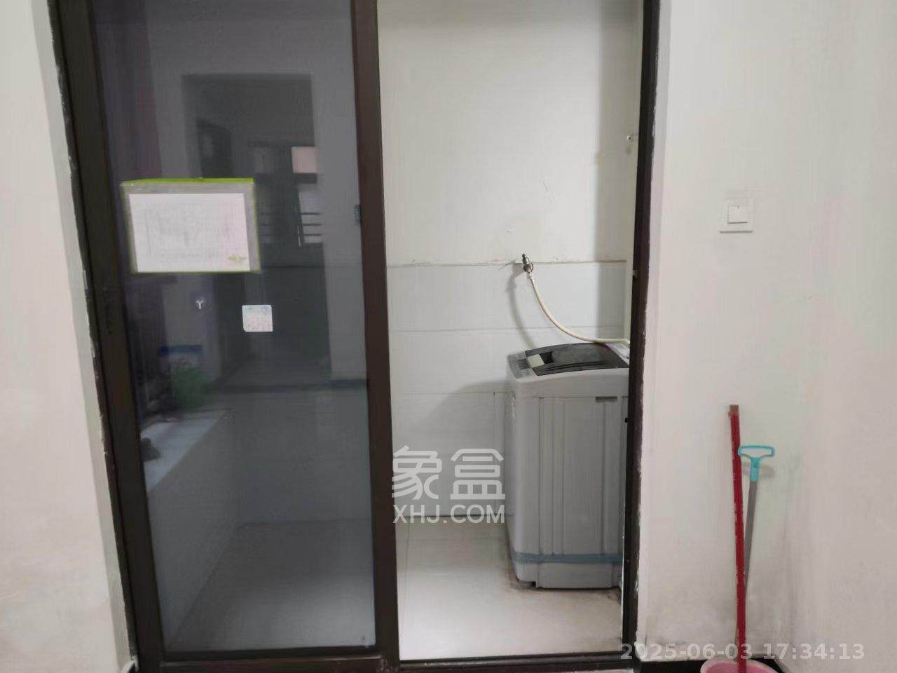 阳光城尚东湾青云苑 2室1厅1卫 2000.0元/月 阳光城尚东湾青云苑 2室1厅1卫 2000.0元/月室内图