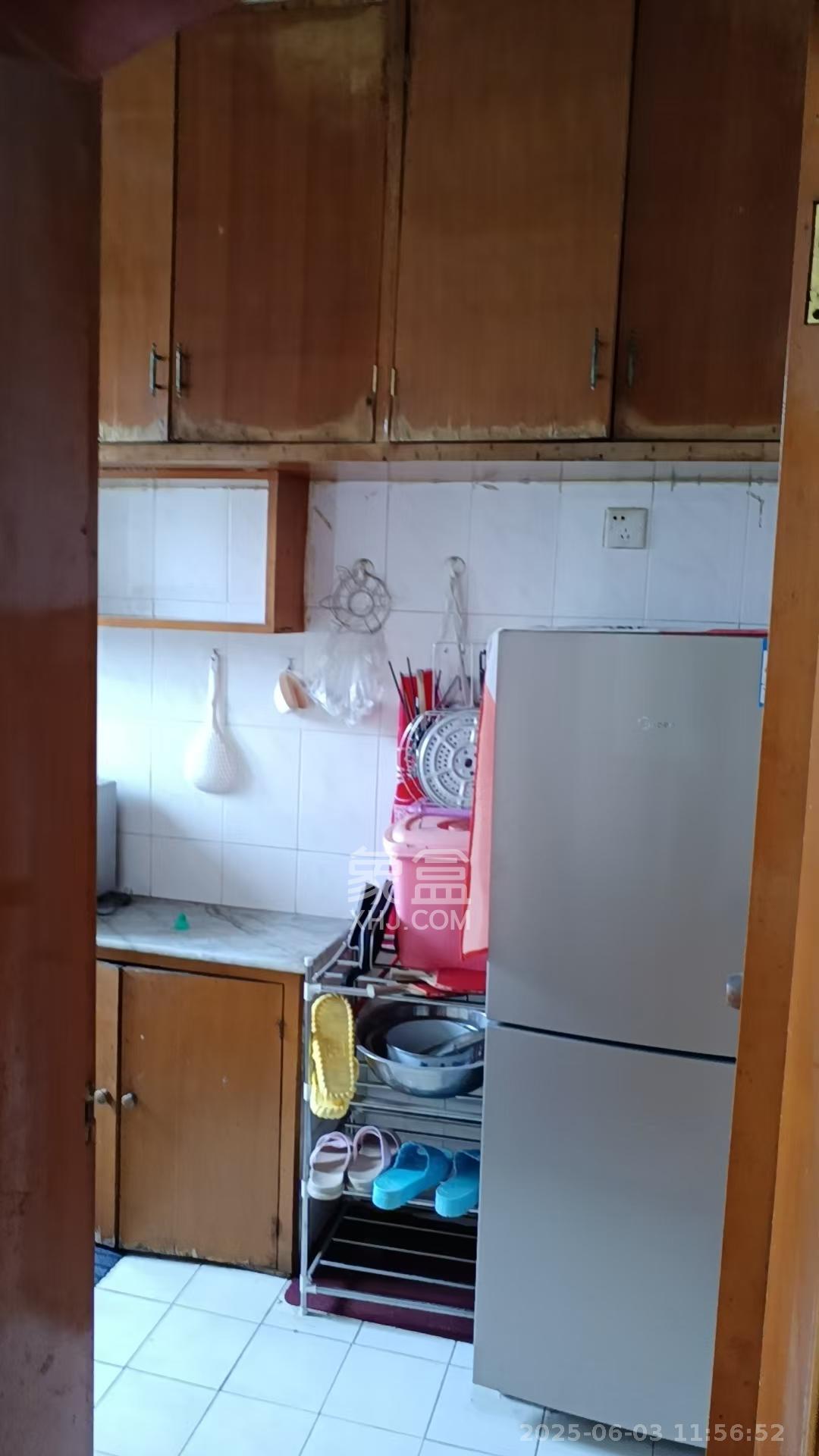 三角塘小区 2室2厅1卫 27.0万 三角塘小区 2室2厅1卫 27.0万室内图