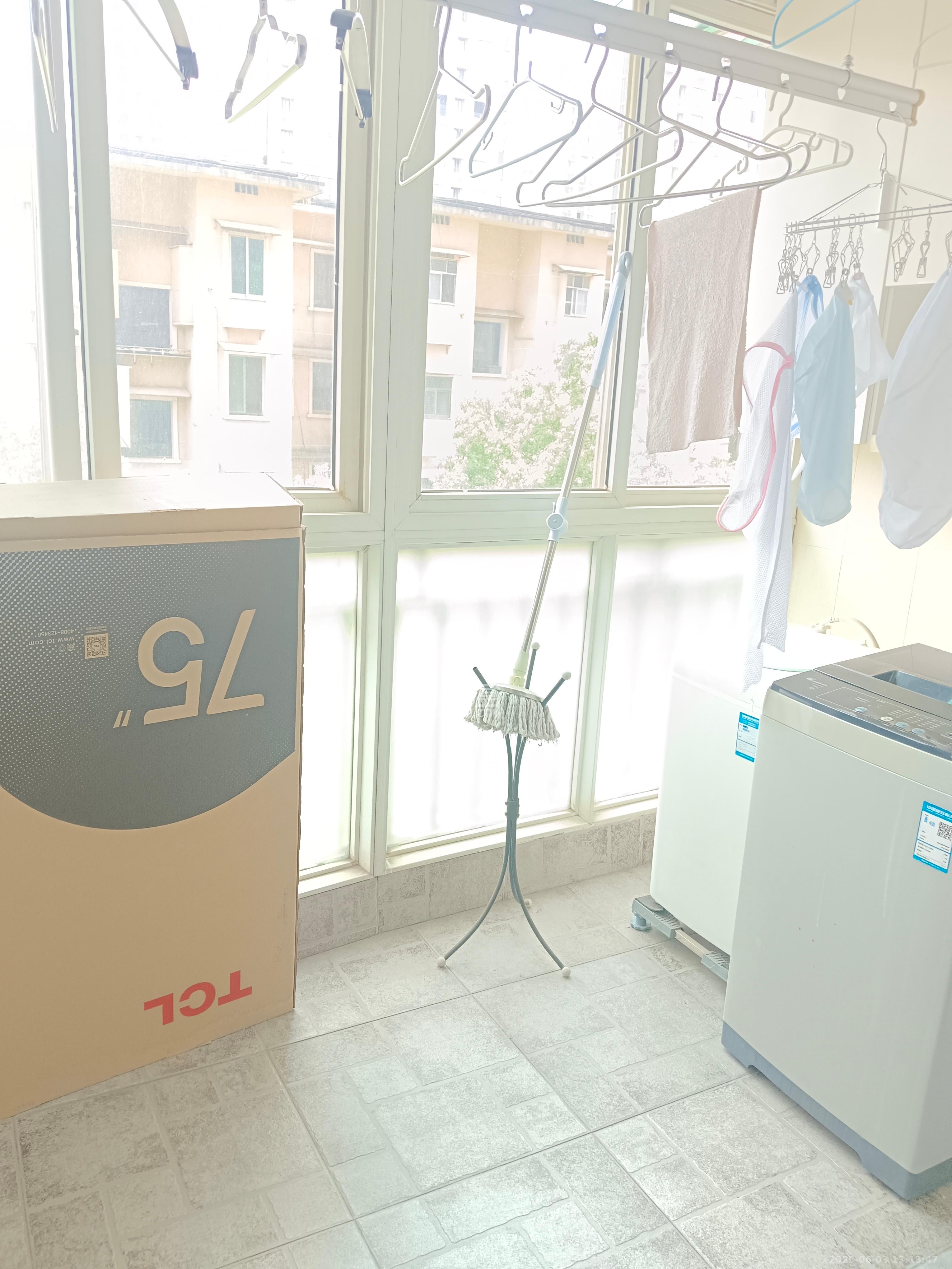 雄海花园  4室2厅2卫   3600.00元/月室内图