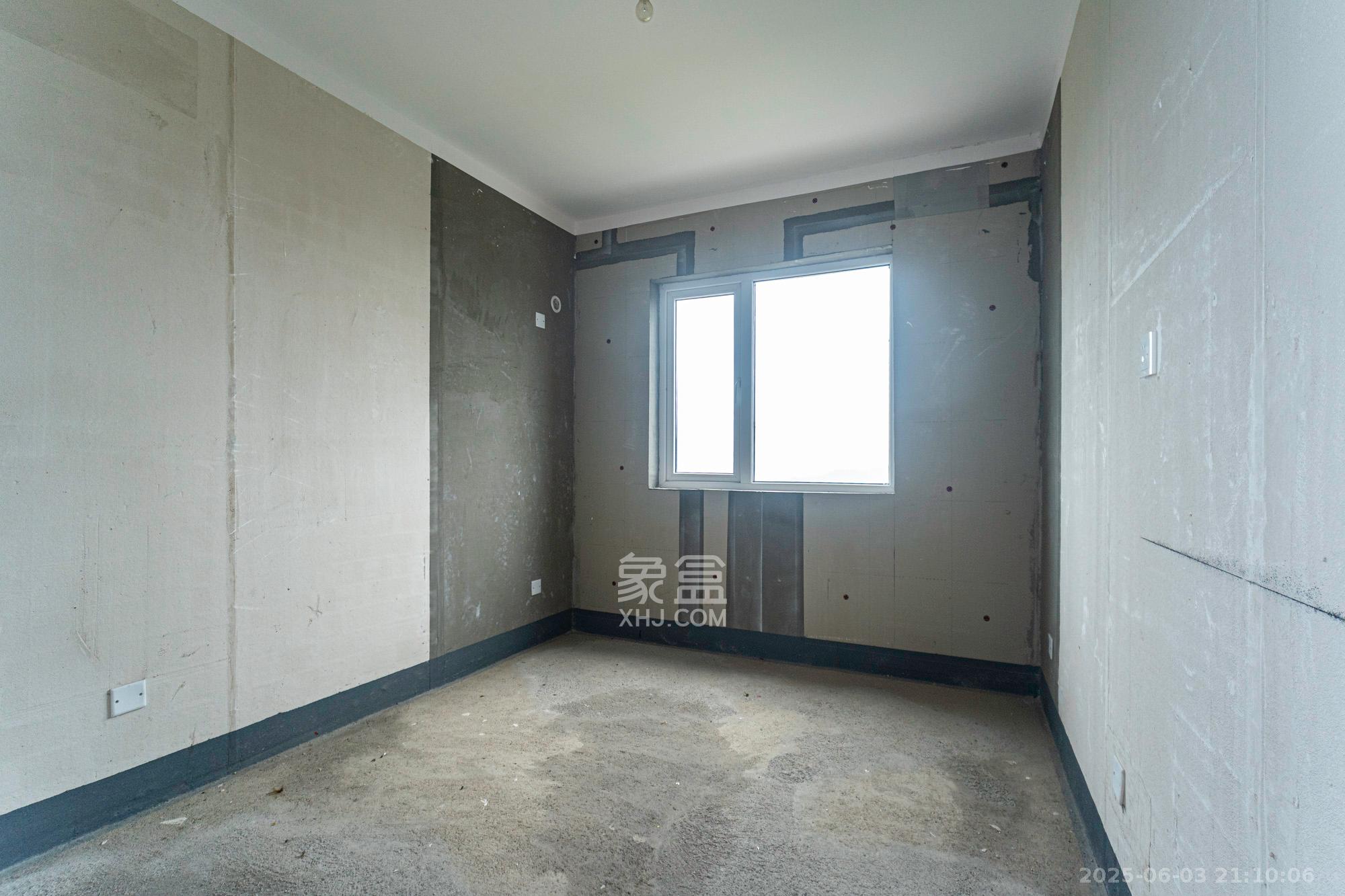 金地艺境  3室2厅2卫    69.8万 金地艺境  3室2厅2卫    69.8万卧室