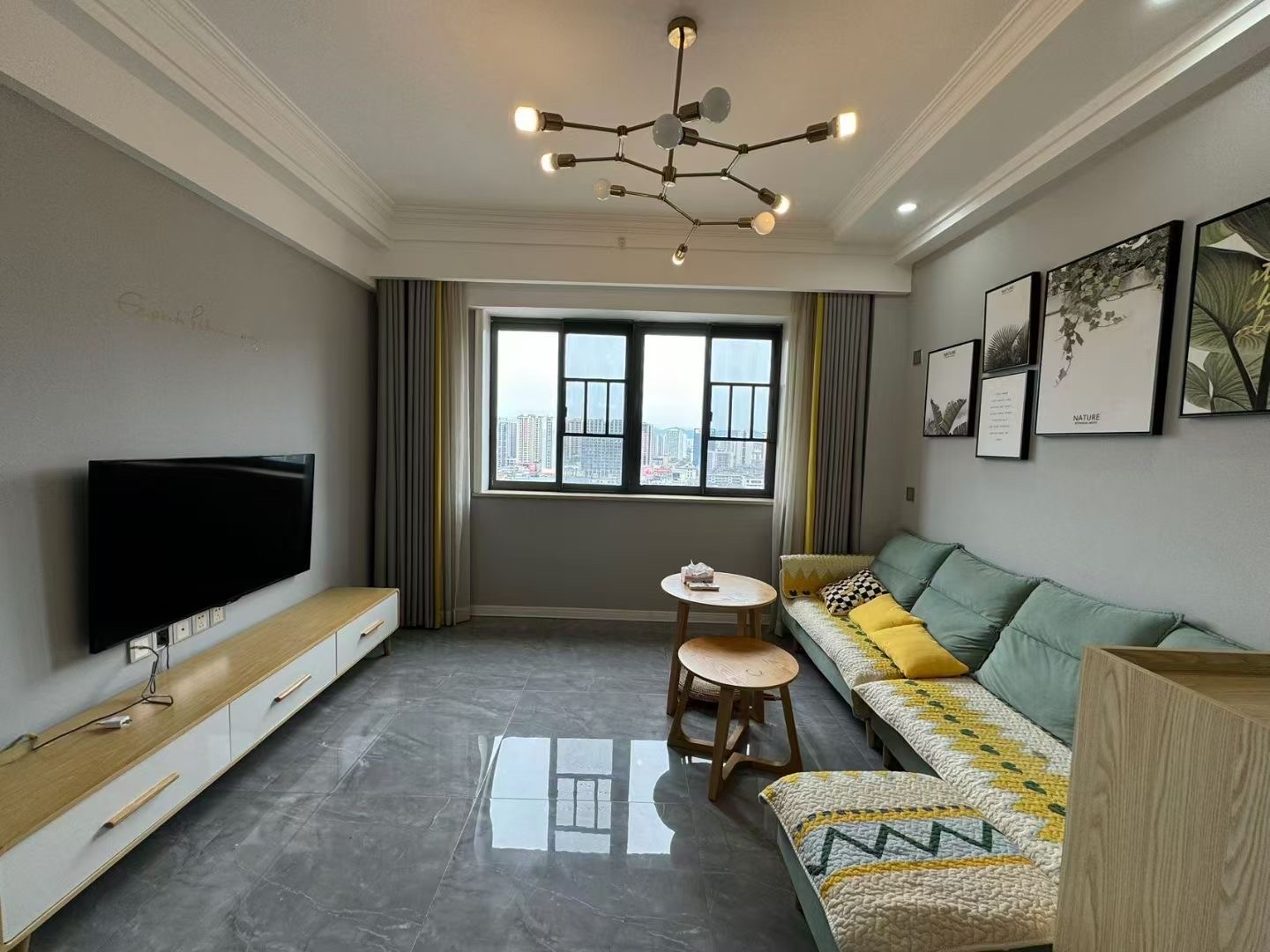 东方曼哈顿 2室1厅1卫 2000.0元/月 东方曼哈顿 2室1厅1卫 2000.0元/月室内图