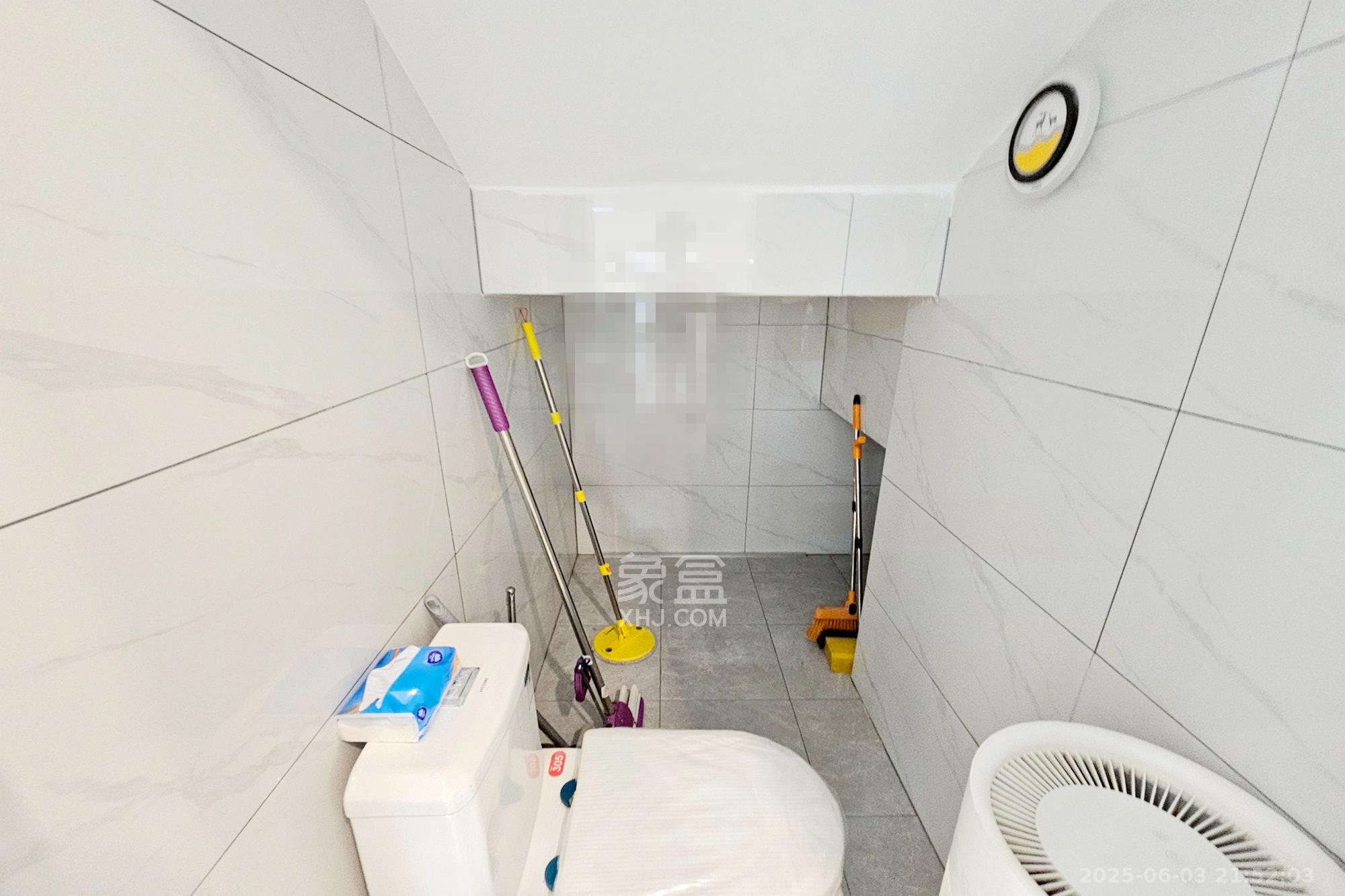 明昇壹城(明昇时代广场)一期 4室2厅3卫 499.0万 明昇壹城(明昇时代广场)一期 4室2厅3卫 499.0万其他