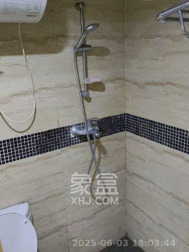 万科城市花园  1室1厅1卫   1300.00元/月室内图