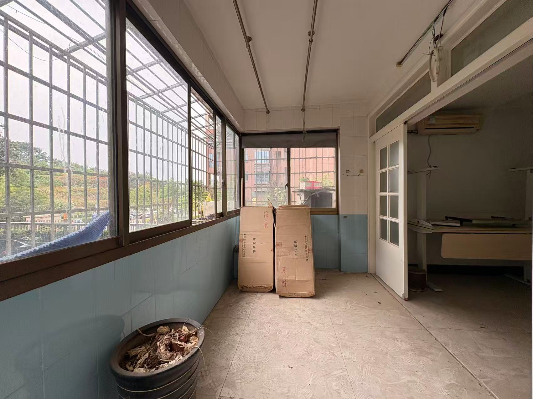 明月小区 4室2厅2卫 51.8万 明月小区 4室2厅2卫 51.8万室内图