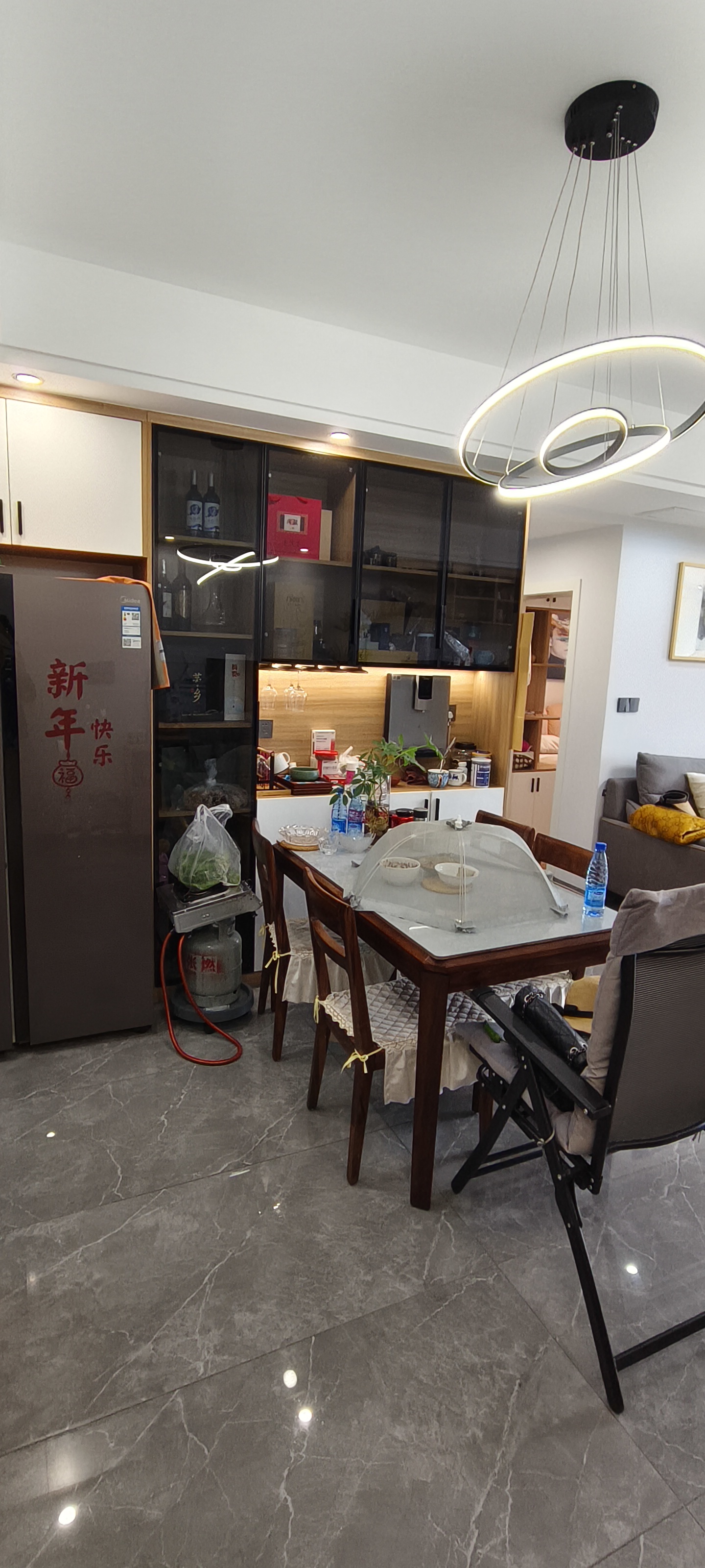 山城上品  2室2厅1卫   56.80万客厅